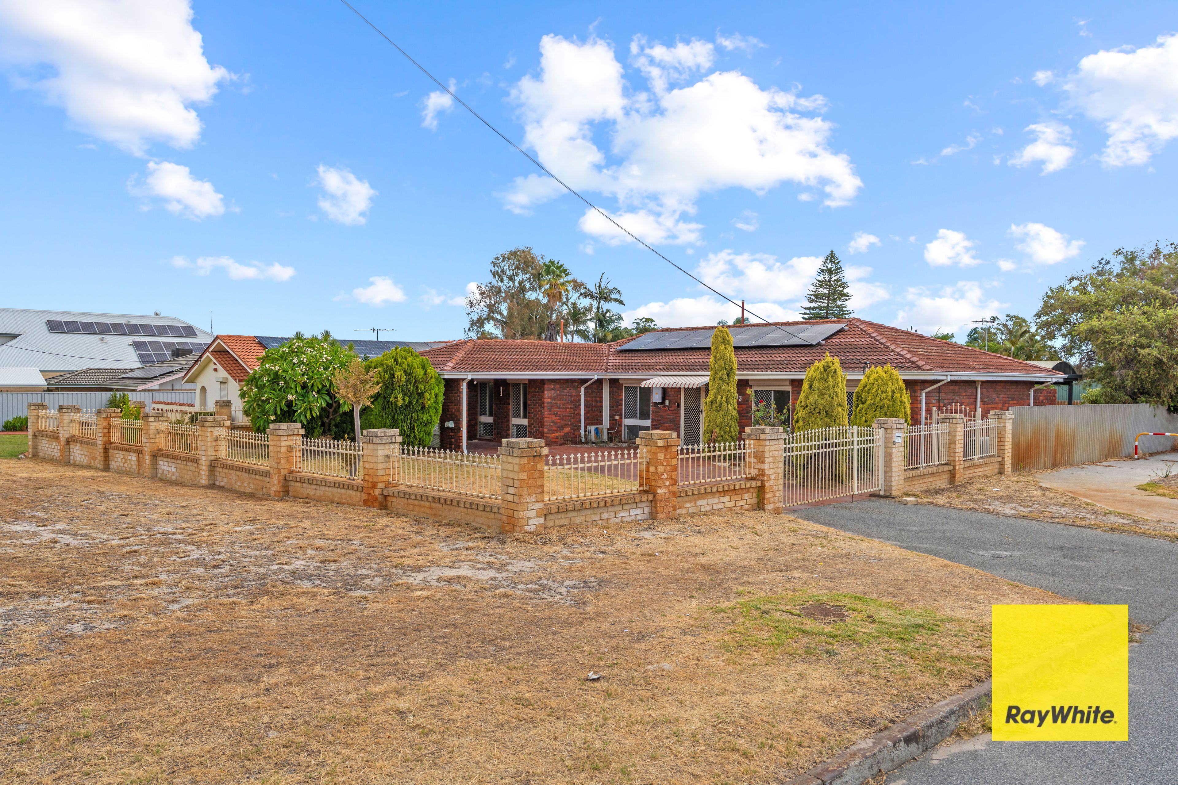 13 Rusham Place, Morley, WA 6062