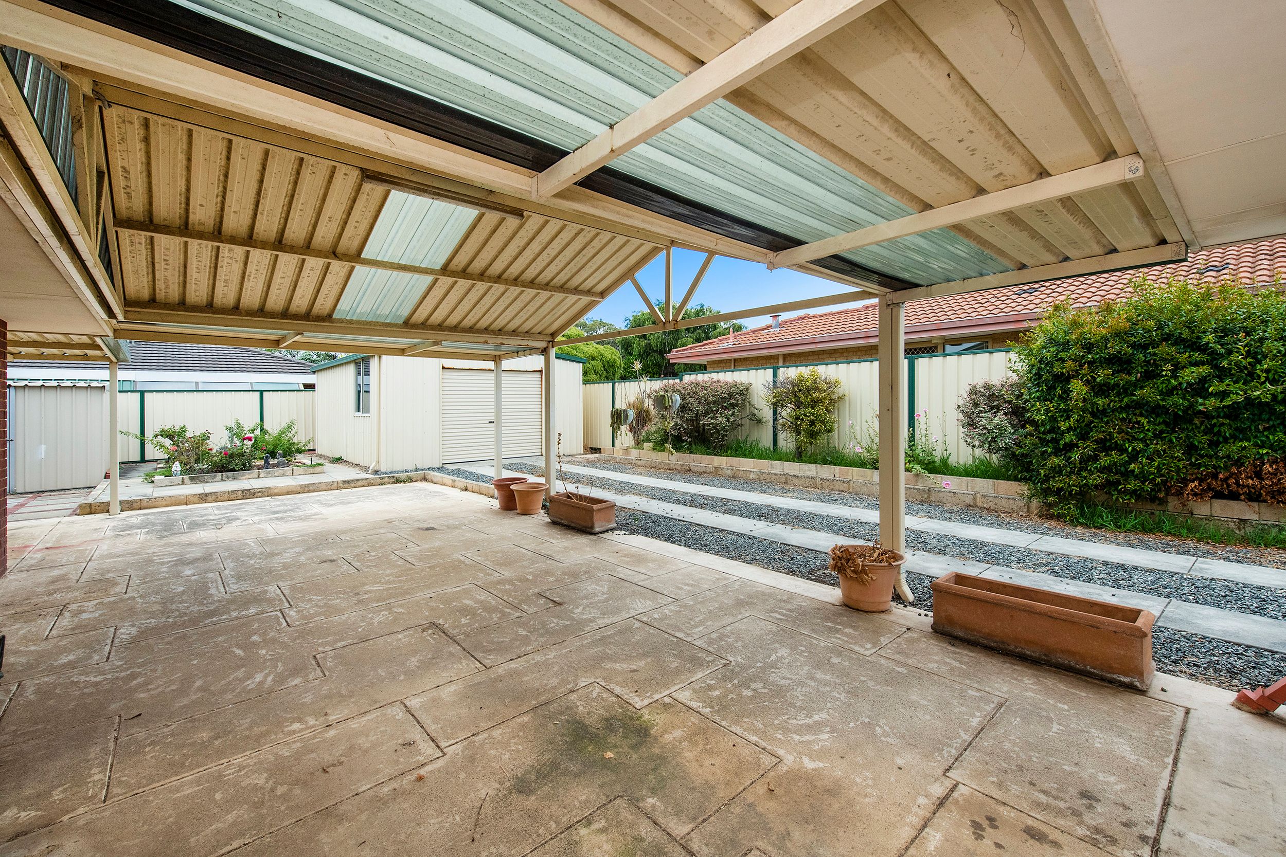 1 Rothesay Court, Cooloongup, WA 6168