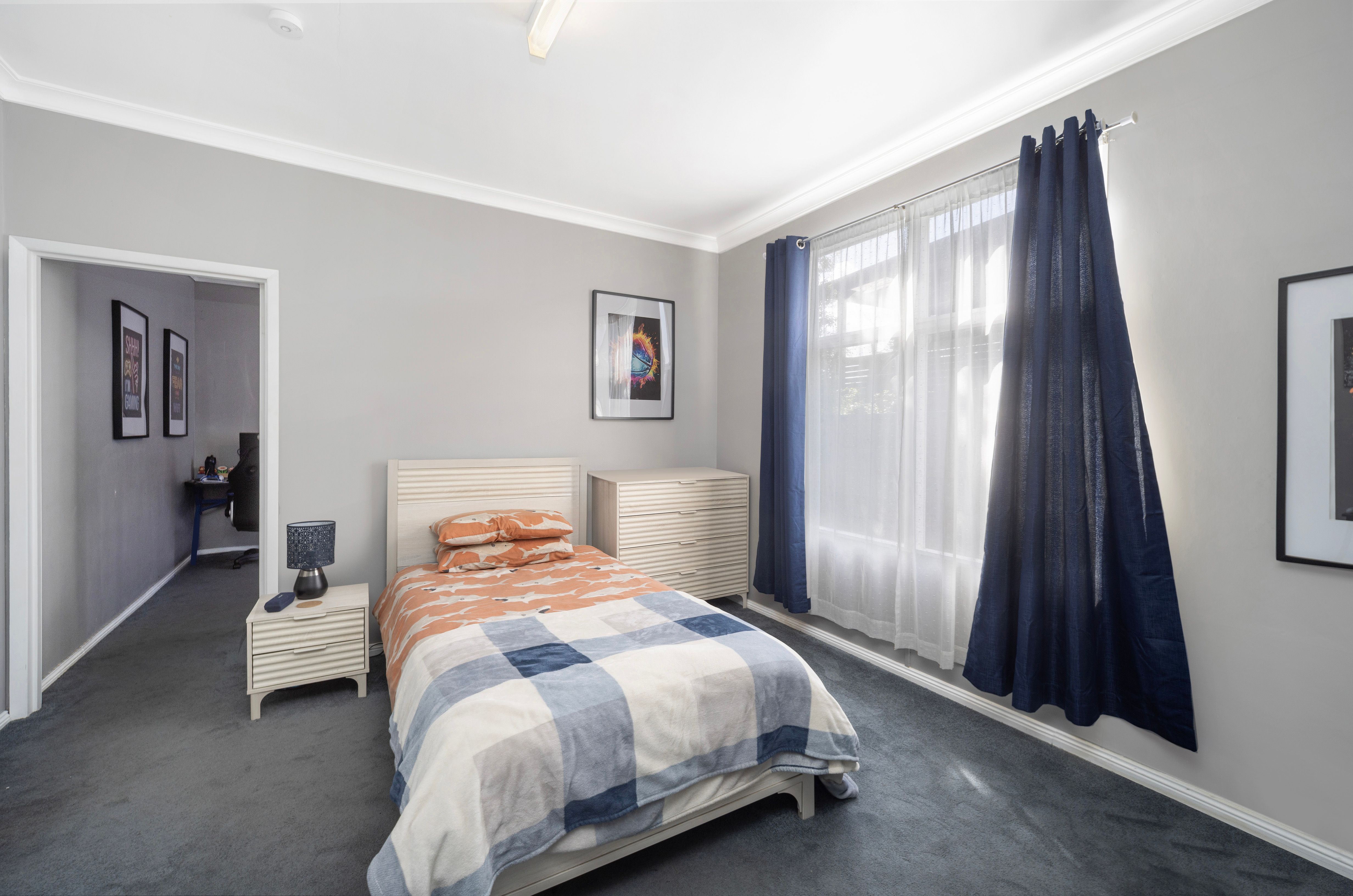 204 Moore Street — photo 5 of 11