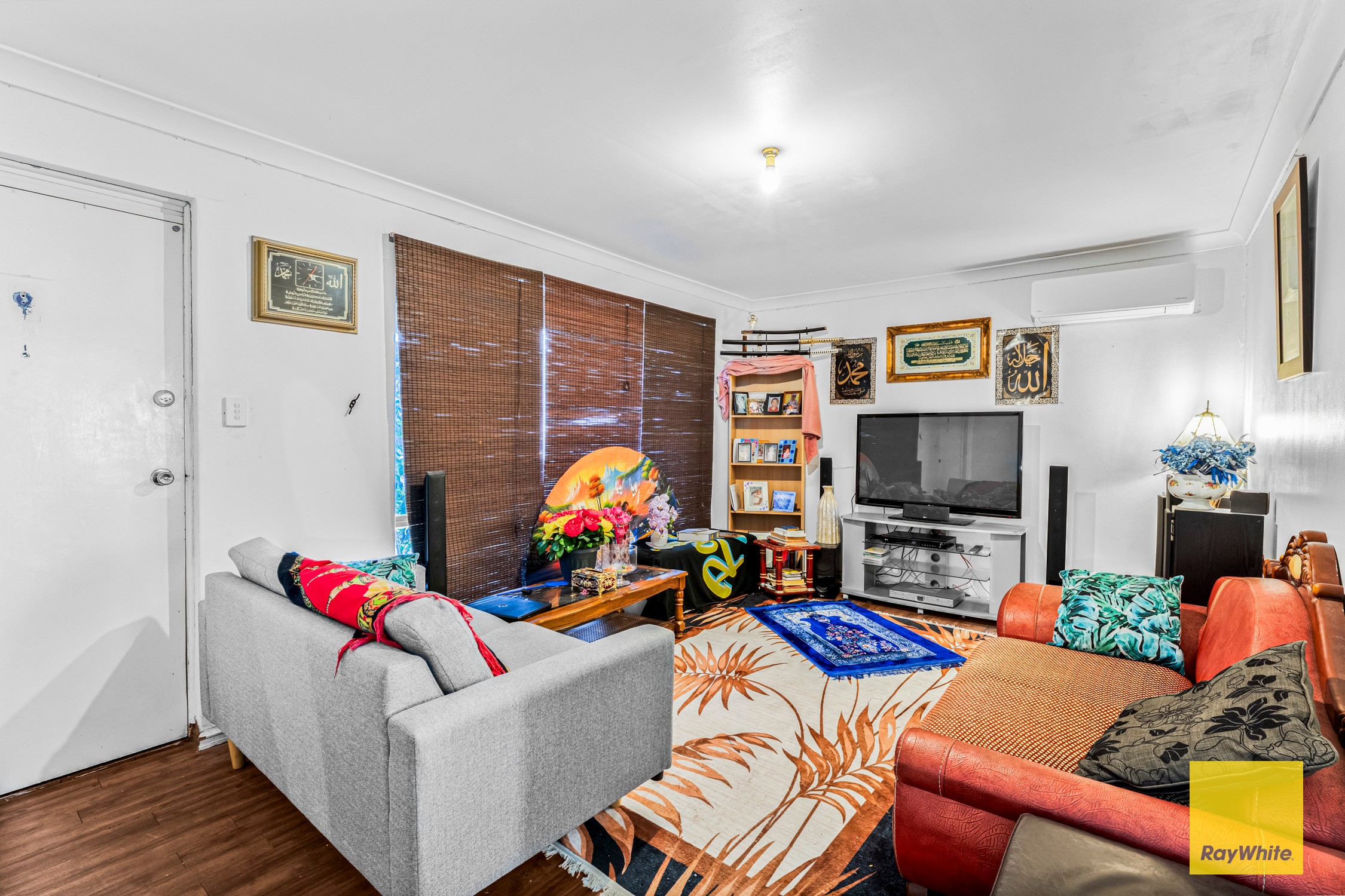 6 Jacaranda Place, Maddington, WA 6109