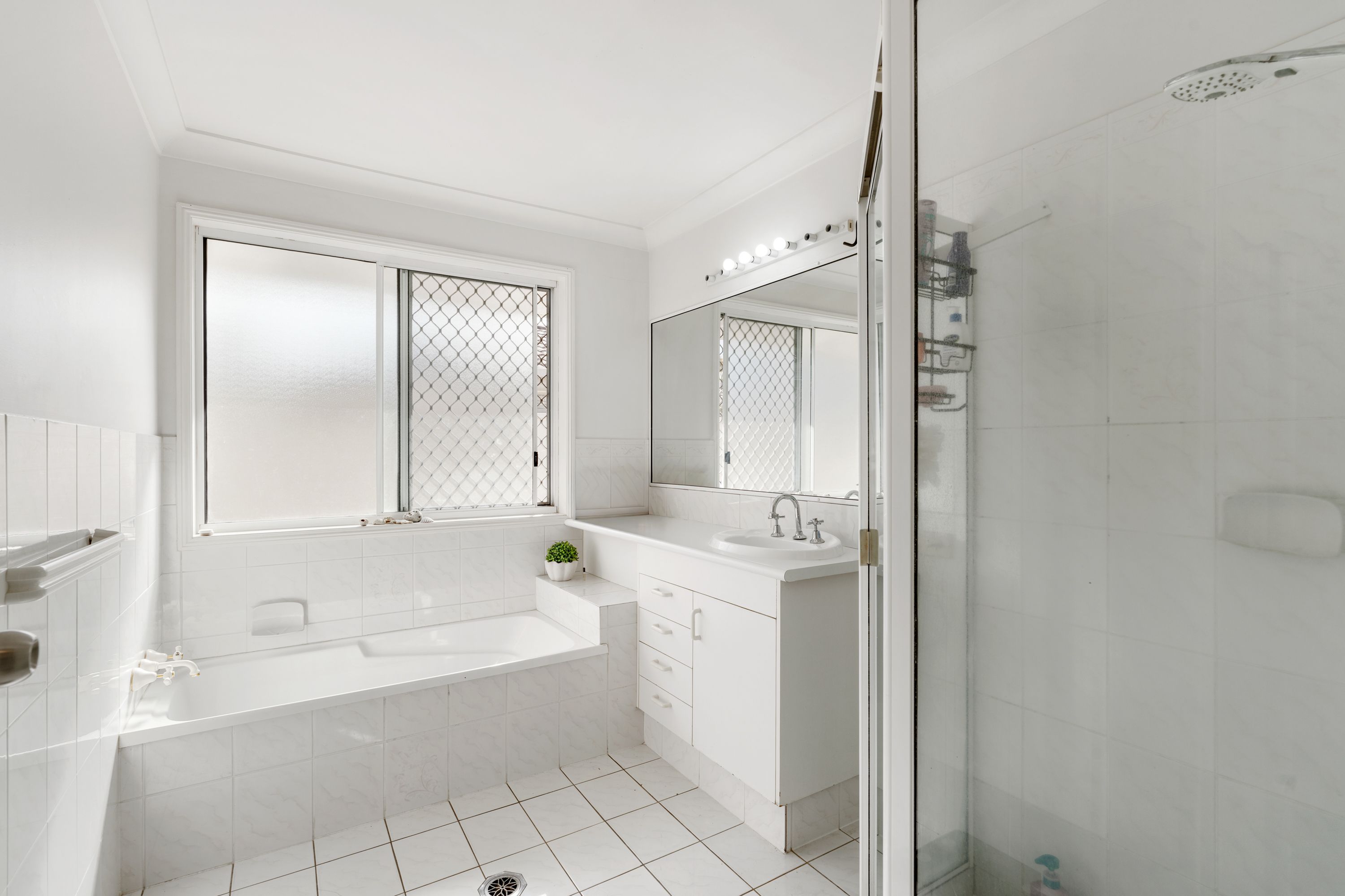 7 Saffron Street — photo 12 of 22