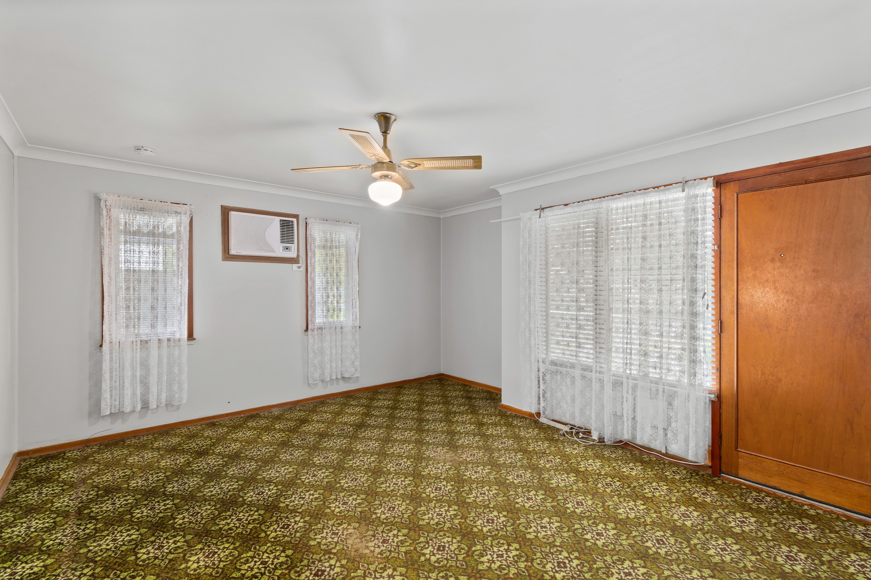 55 Bambil Crescent, Dapto, NSW 2530