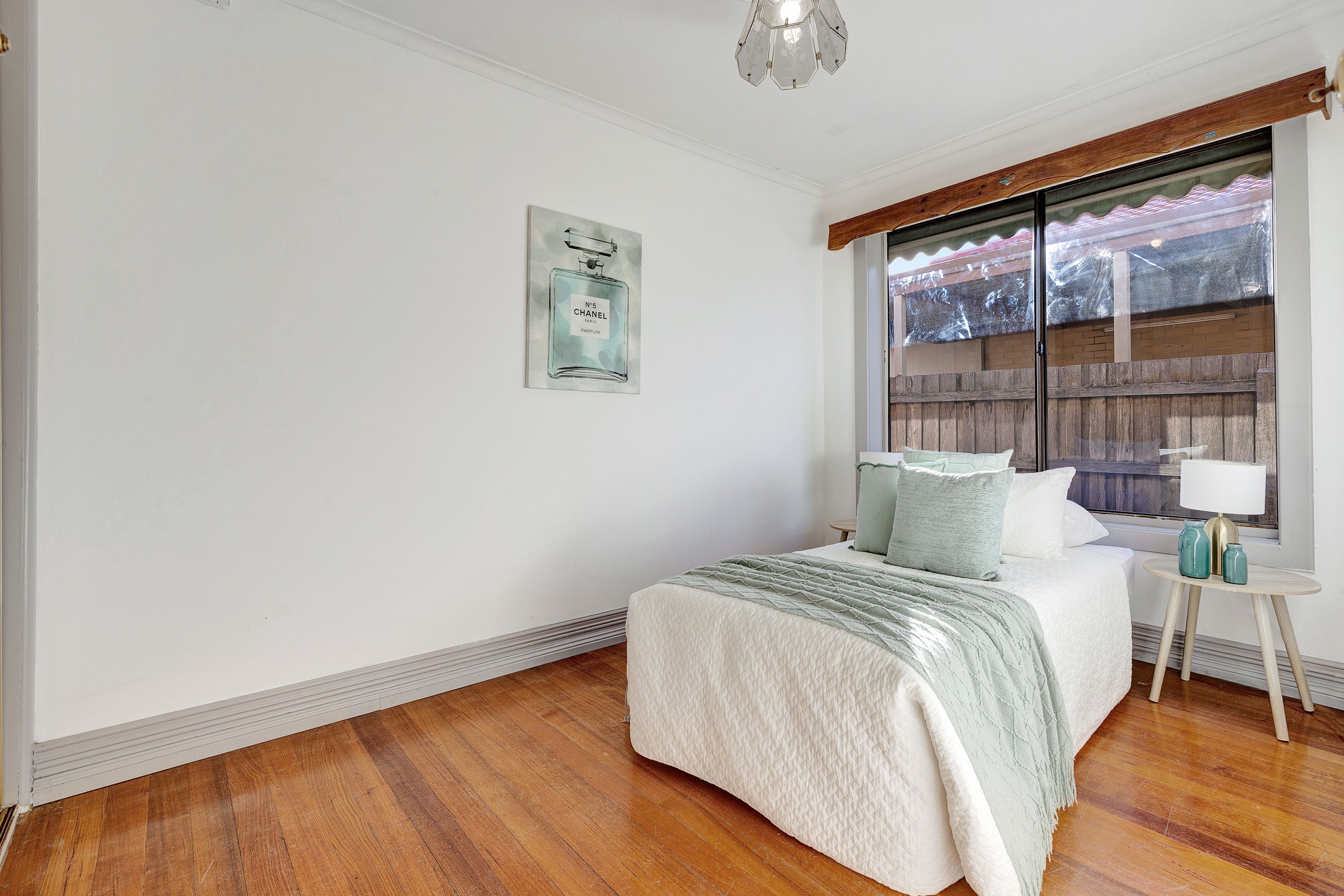 11 Plumpton Avenue — photo 13 of 17