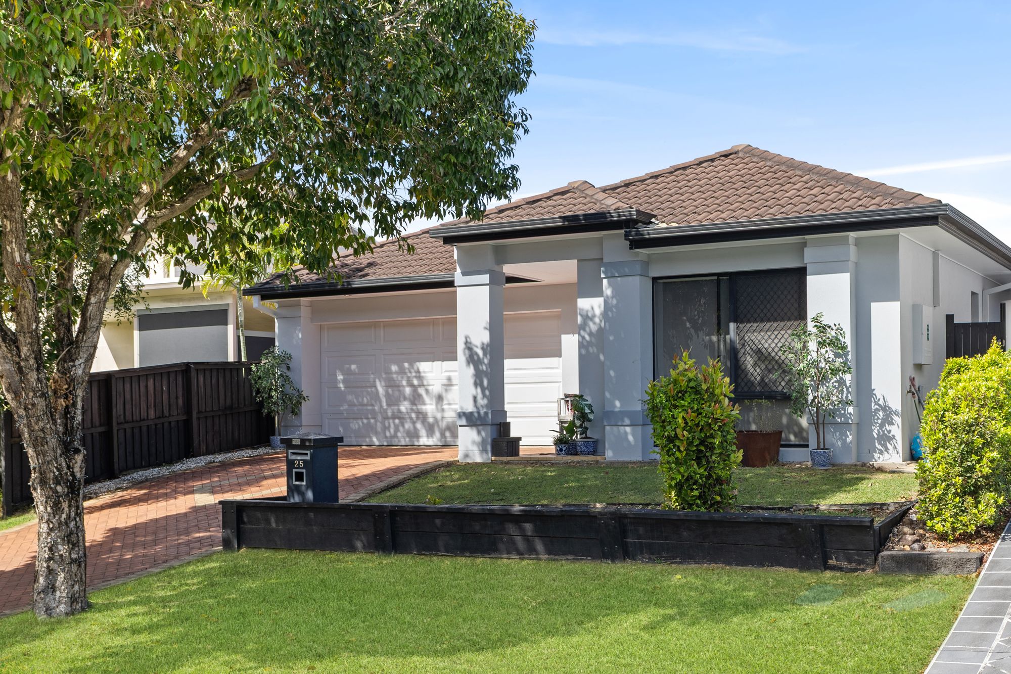 25 Elkington Circuit, North Lakes, QLD 4509