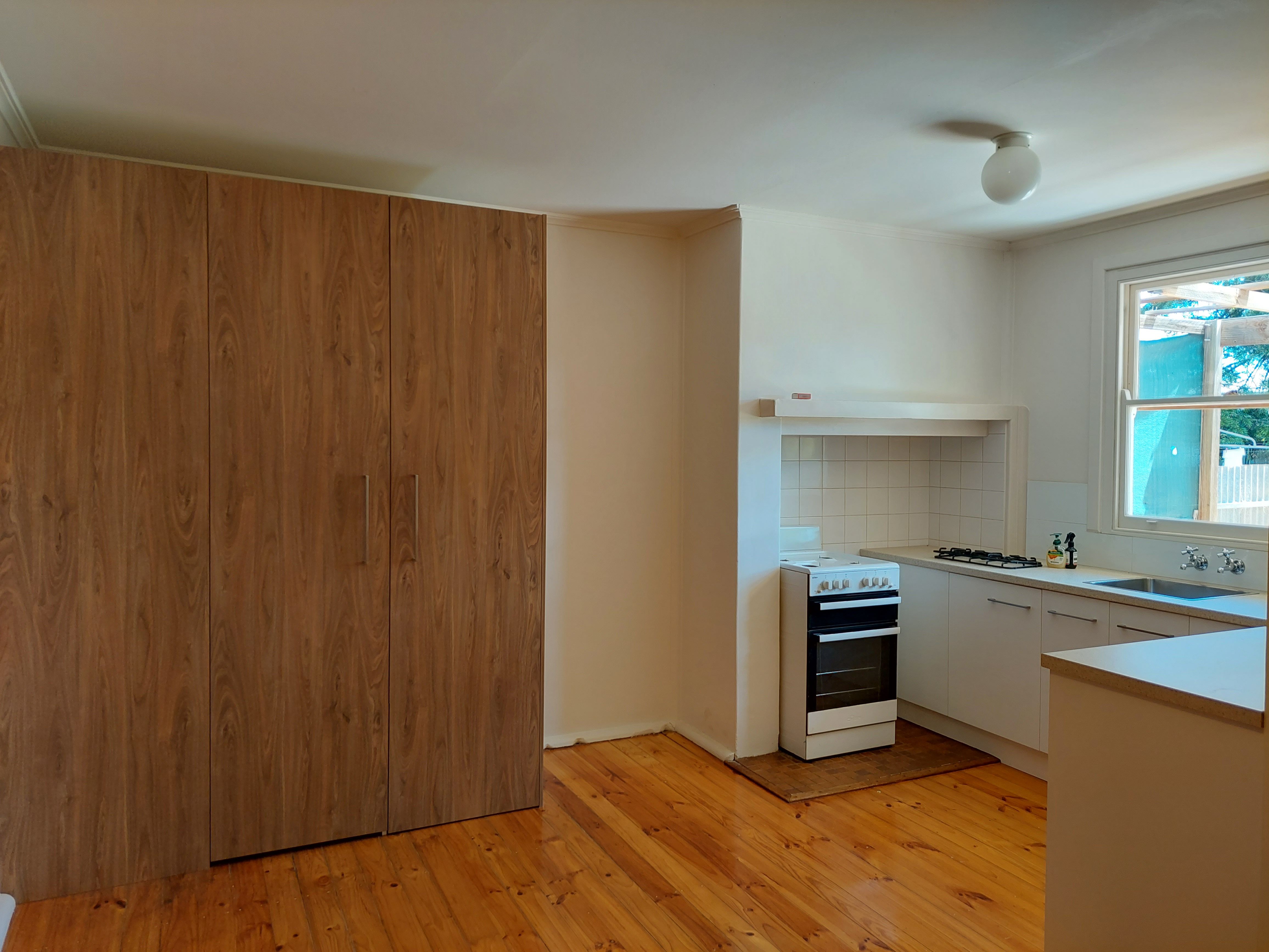 13 Mahoney Street — photo 3 of 12