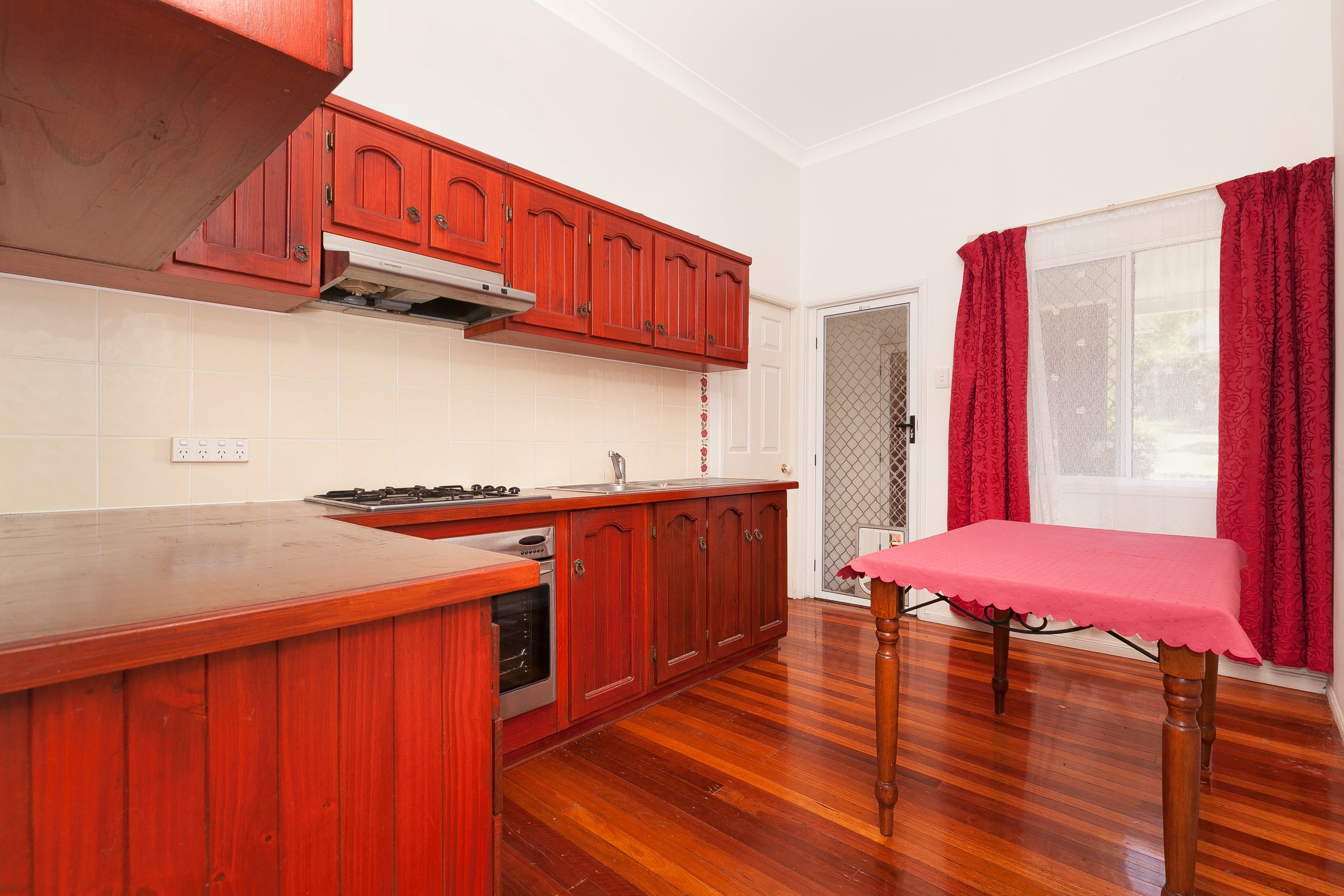 18 Charlotte Street, Wavell Heights, QLD 4012