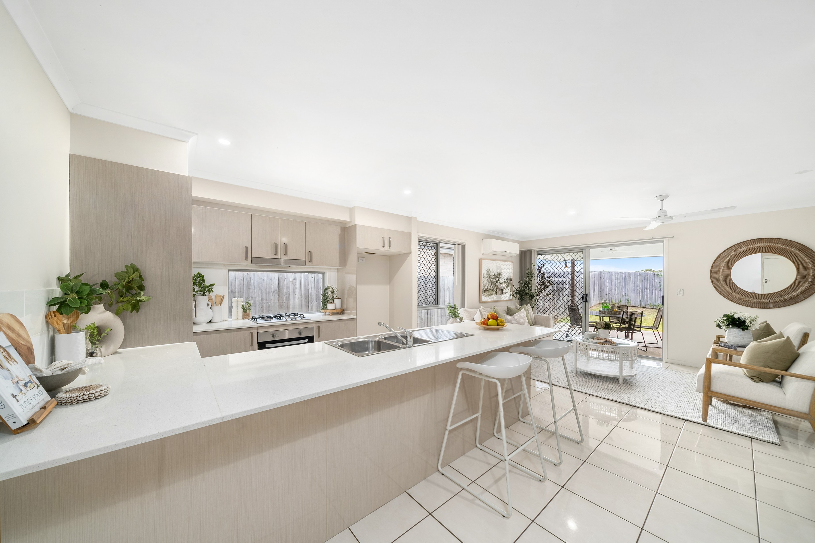 42 Lemongrass Circuit, Griffin, QLD 4503