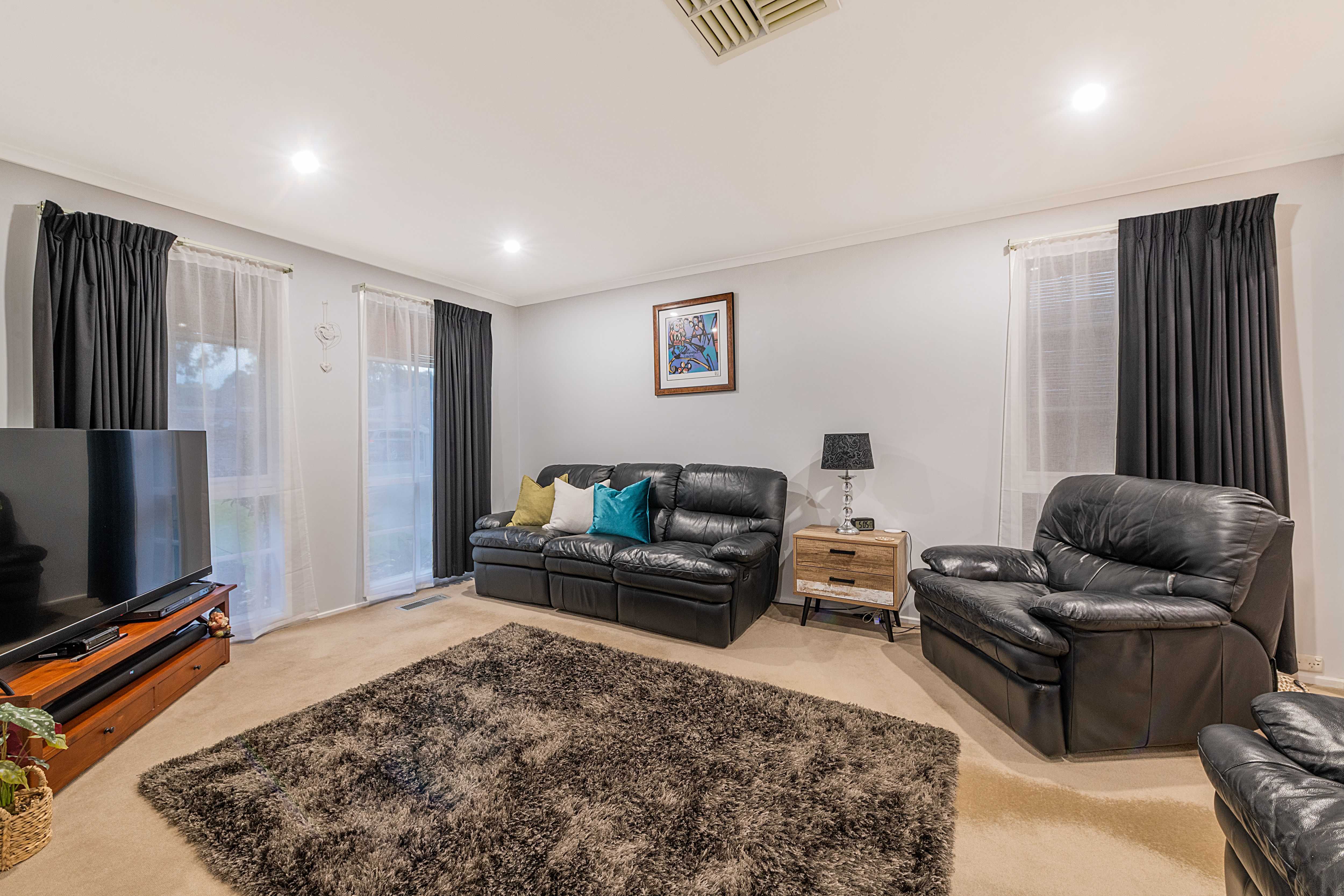 24 Tamboon Drive, Rowville, VIC 3178