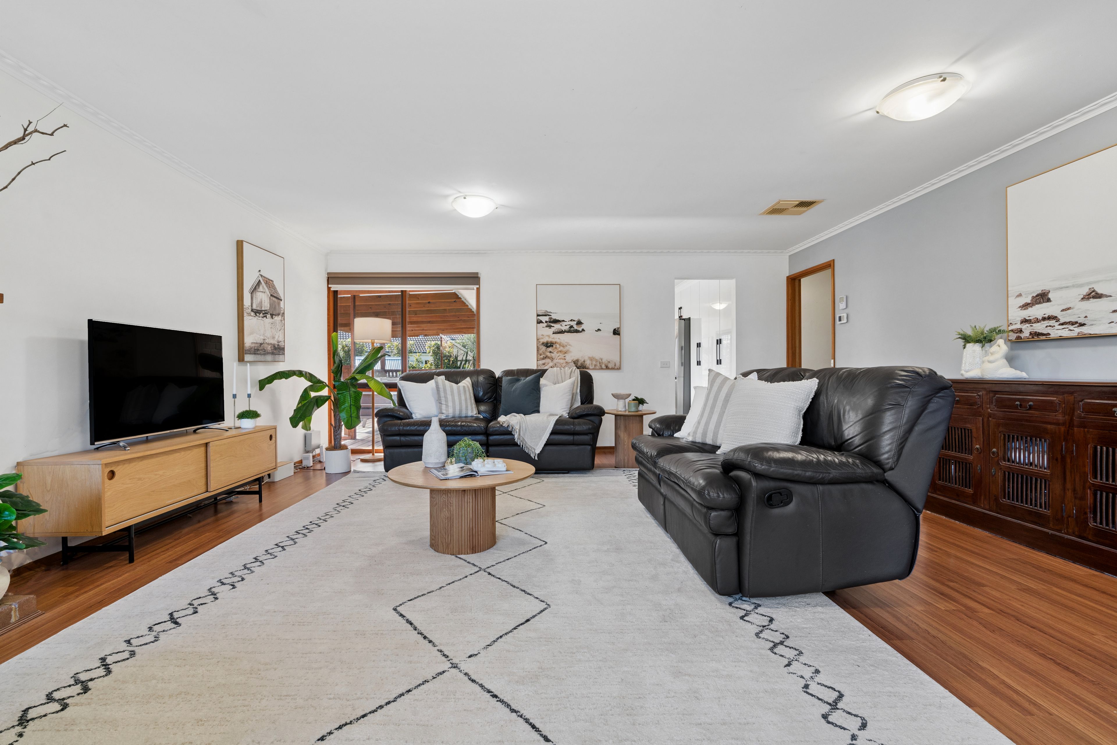 11 Epacris Court — photo 4 of 20
