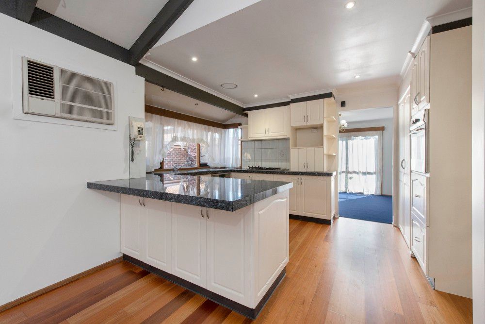 7 Hancock Drive, Ferntree Gully, VIC 3156