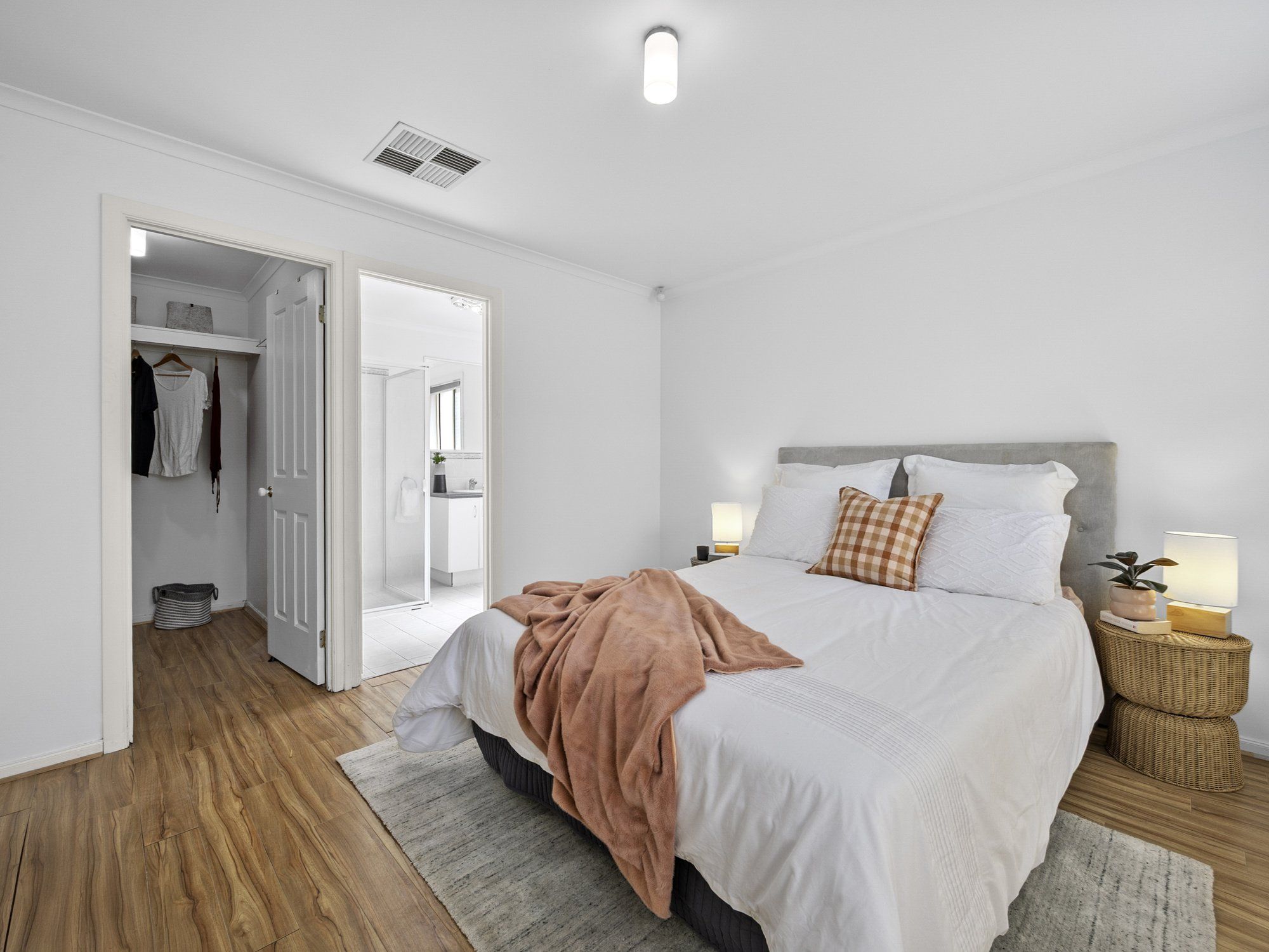 10 Mornington Place — photo 12 of 18