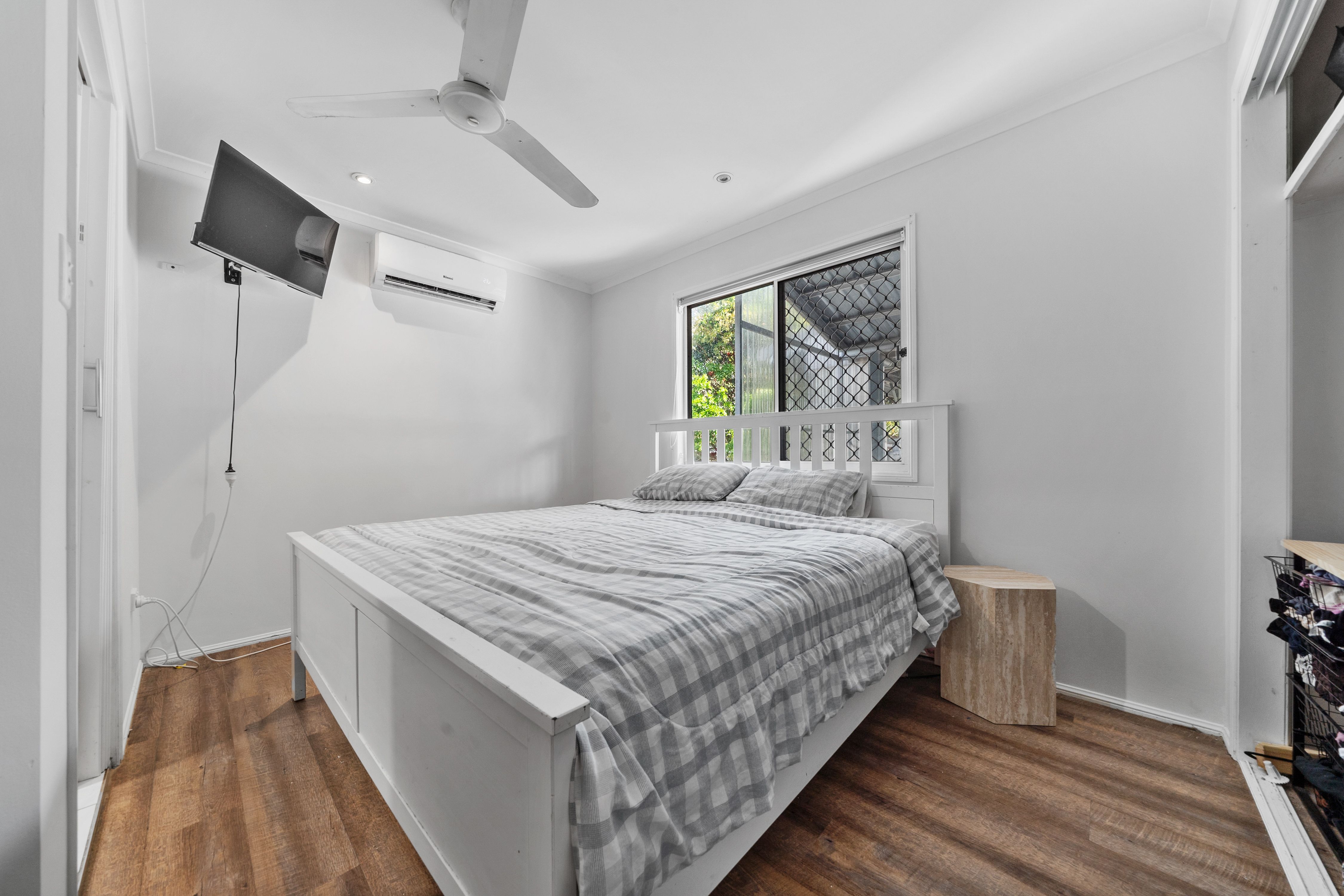 31 Louis Street — photo 7 of 24