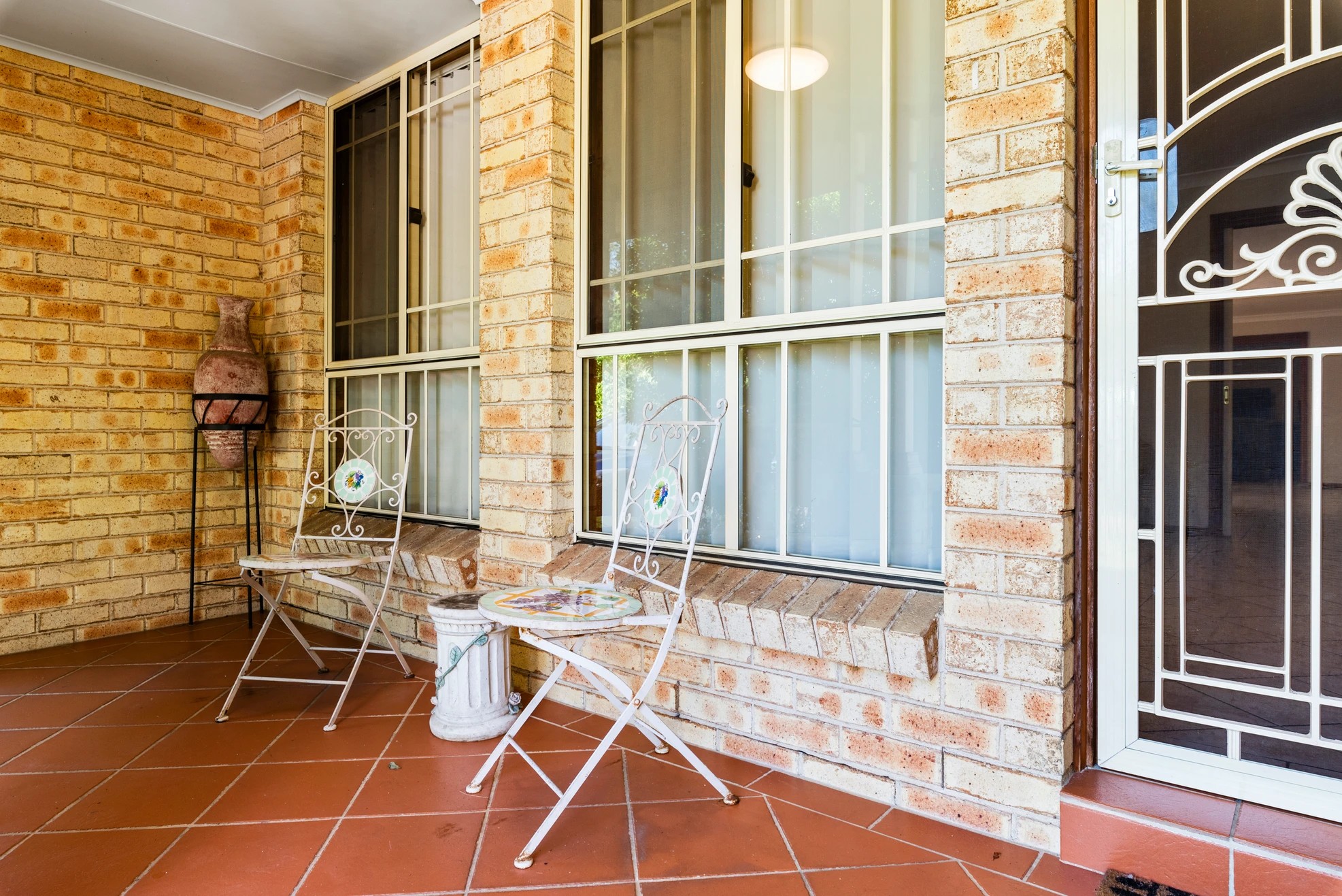 50 William Mannix Avenue, Currans Hill, NSW 2567