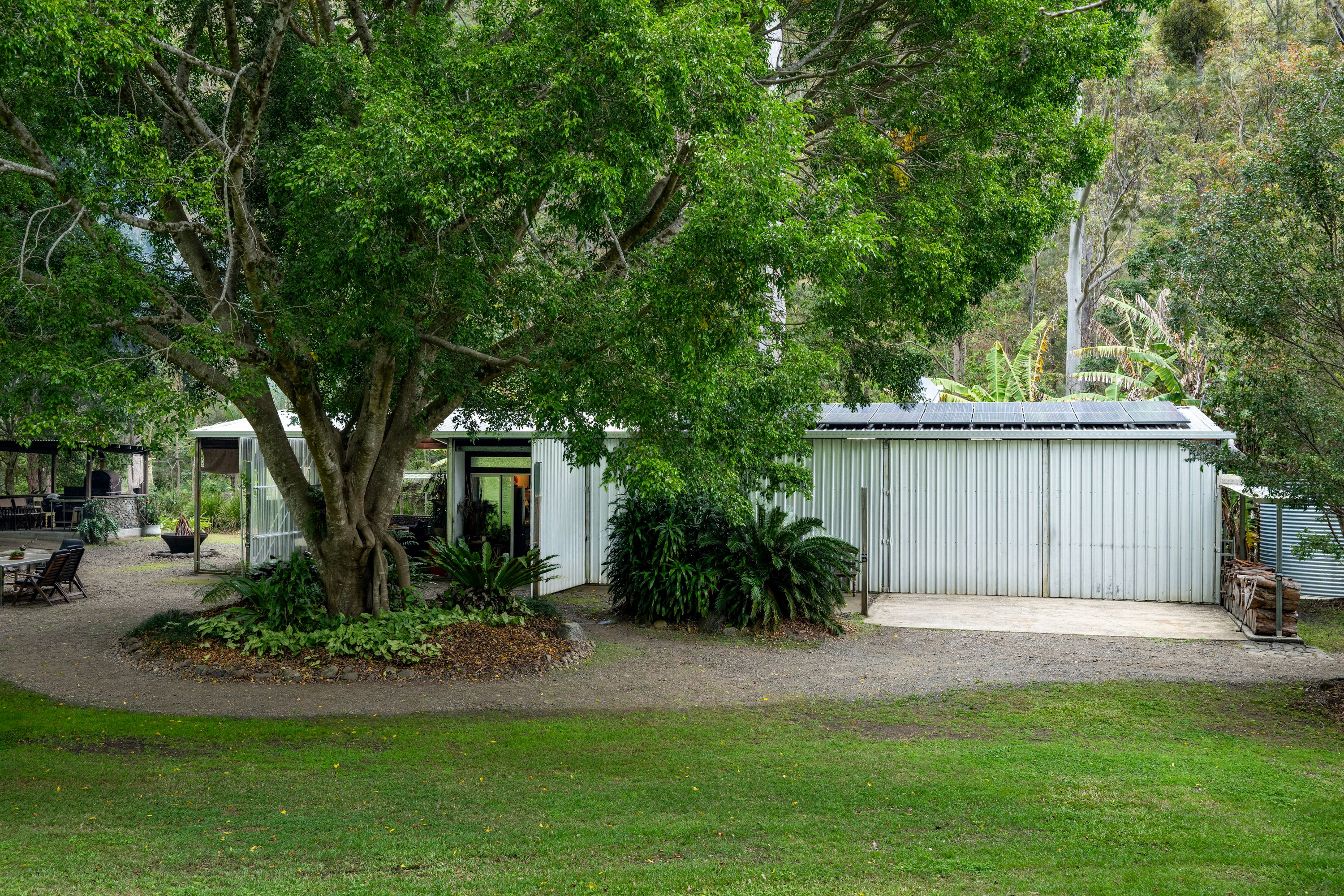 3009 Christmas Creek Road — photo 14 of 30