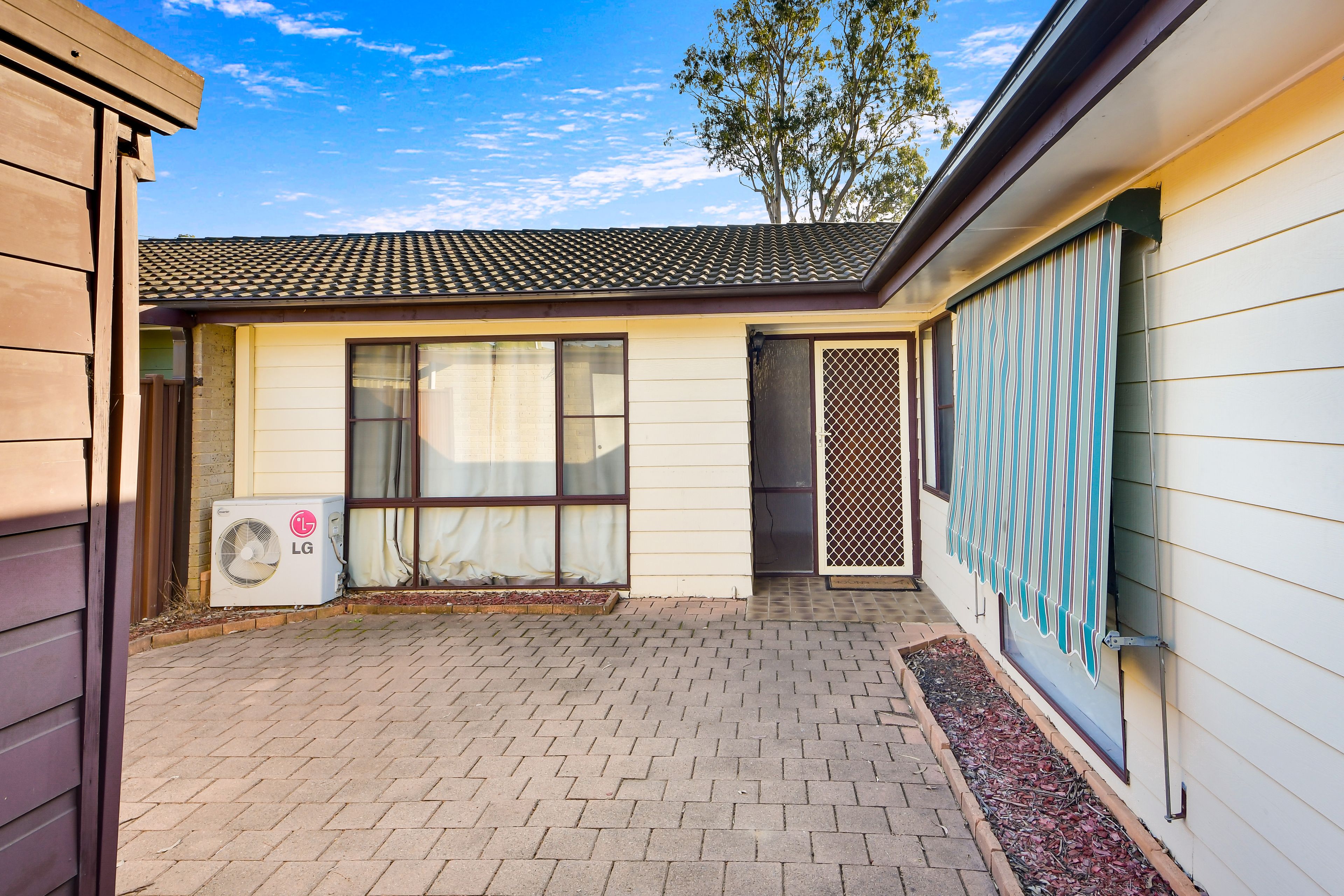 9/76 Parliament Road, Macquarie Fields, NSW 2564
