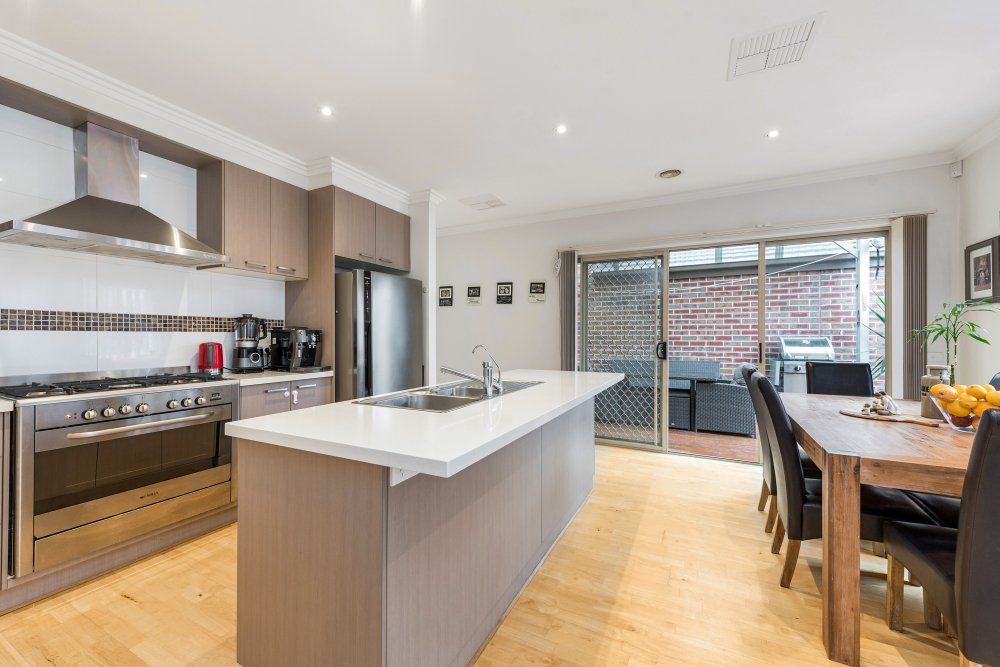 4 Treerise Boulevard, Ferntree Gully, VIC 3156