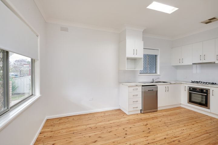 16B Broad Street, Wagga Wagga, NSW 2650