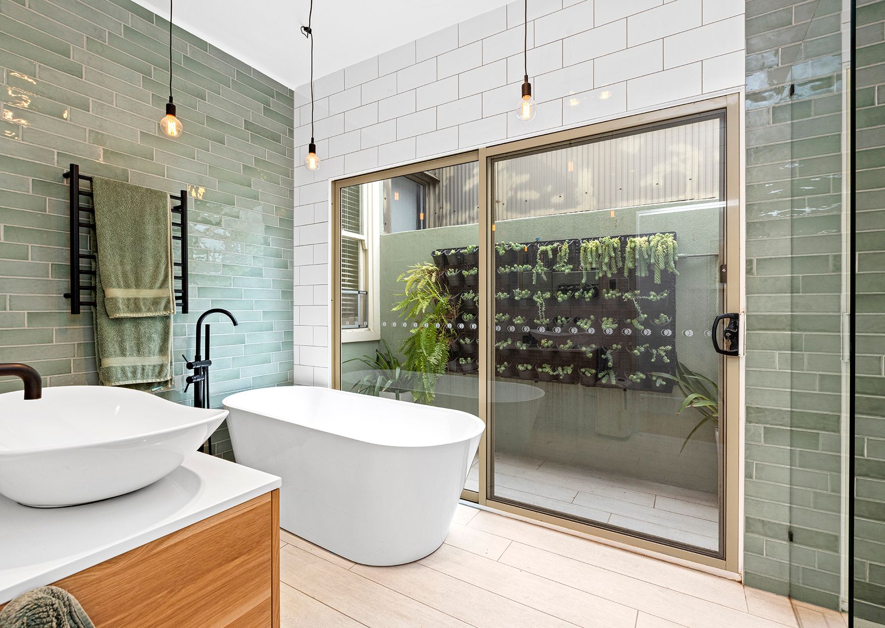 1 Ashmore Street — photo 5 of 10