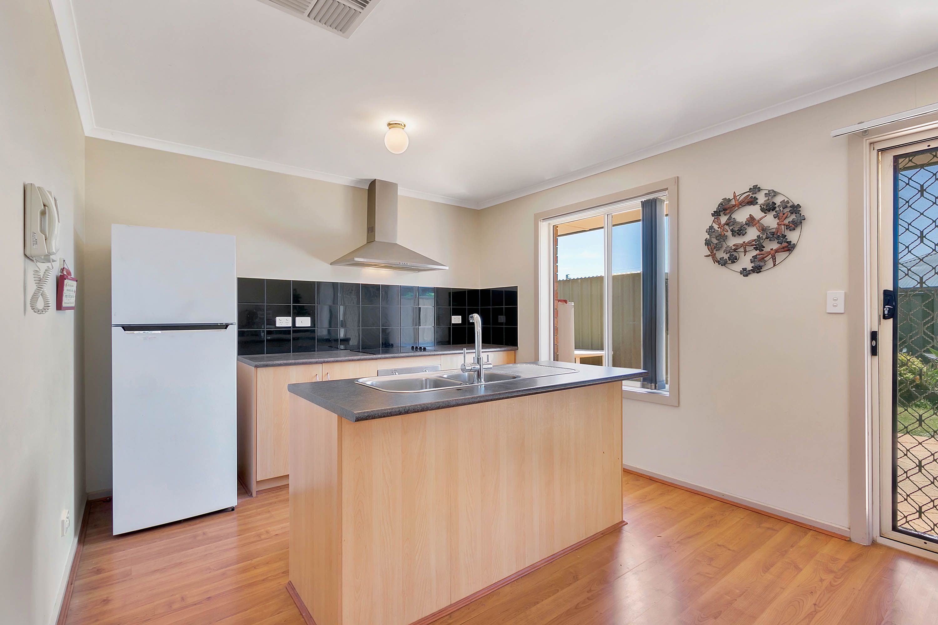 1 Dylan Court, Smithfield, SA 5114