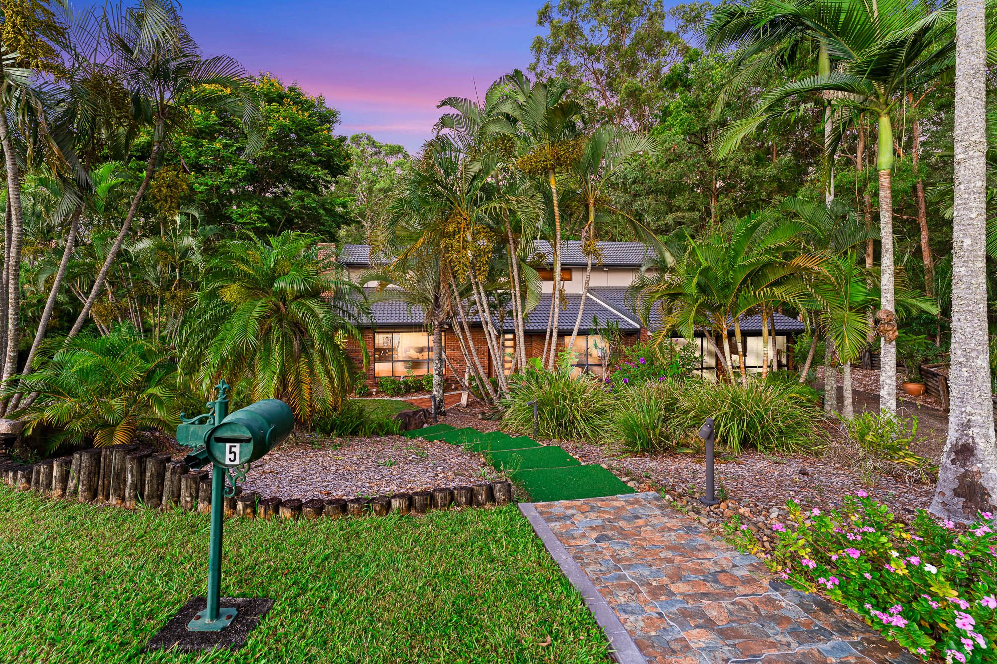 5 Badet Court, Rochedale South, QLD 4123