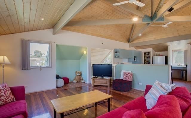 12 West Court, Cowes, VIC 3922