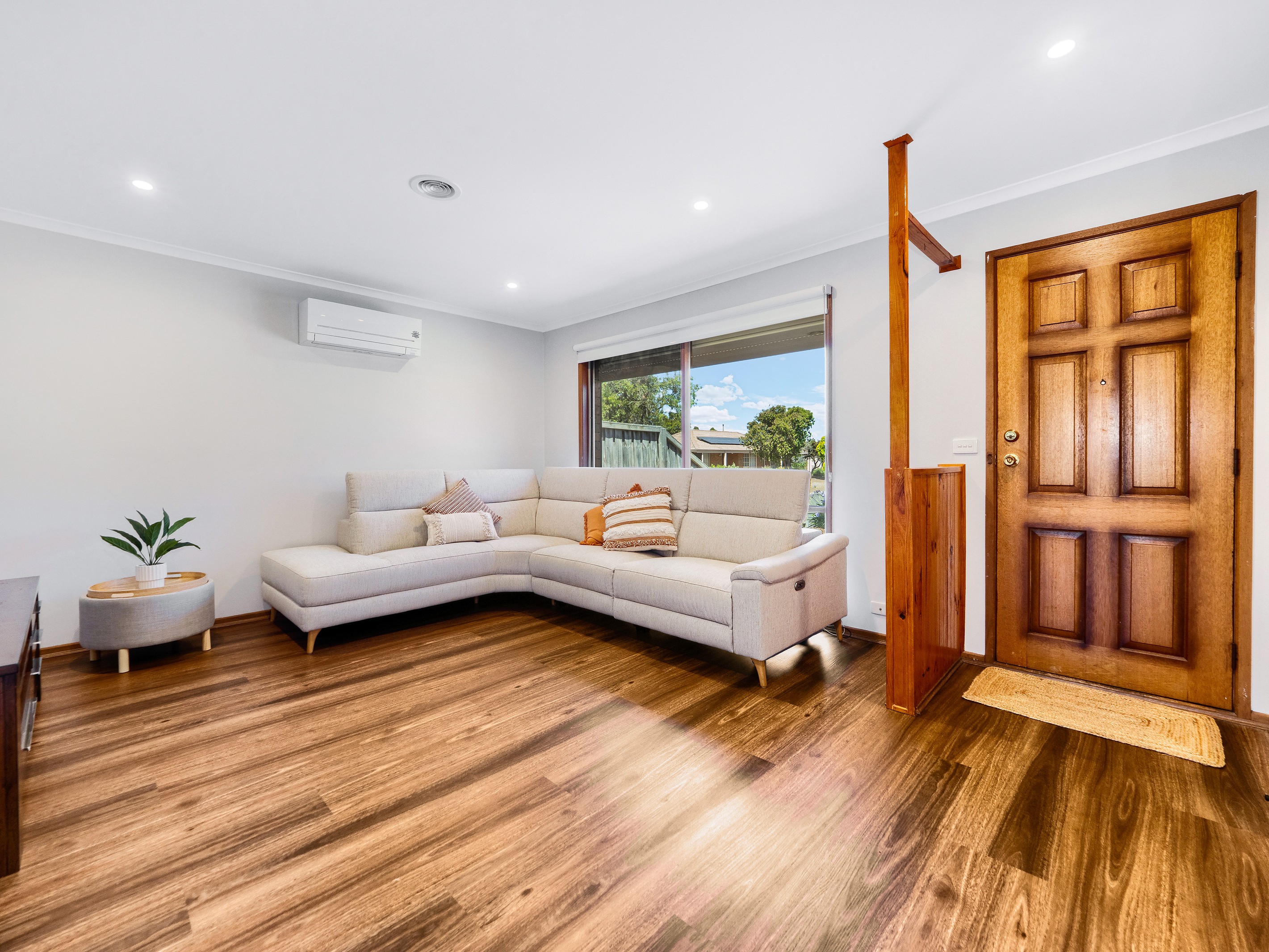 34 Lansell Drive, Cranbourne North, VIC 3977