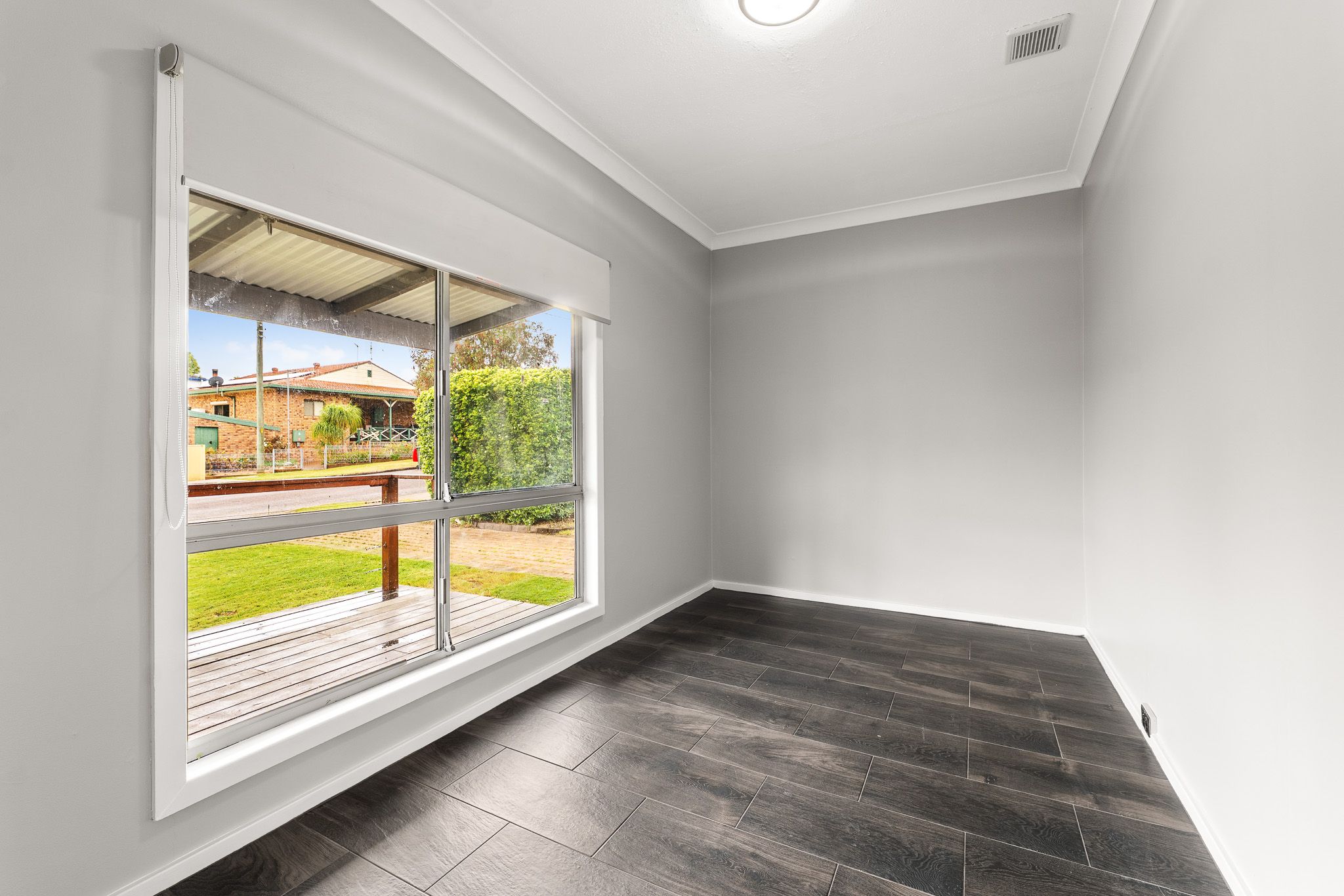 29 Kia-Ora Street — photo 12 of 22