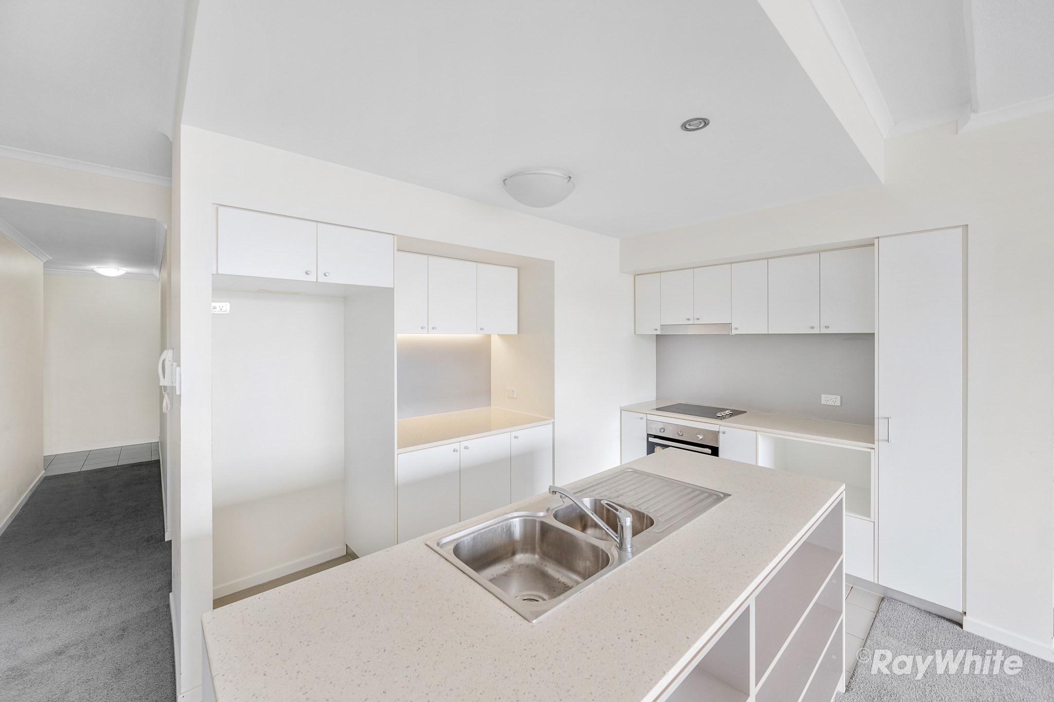 126/75 Central Lane, Gladstone Central, QLD 4680