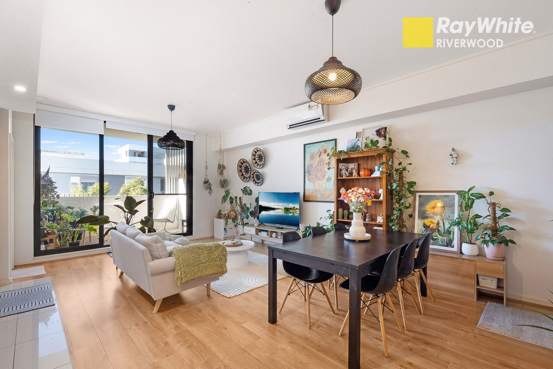 520/7 Washington Avenue, Riverwood, NSW 2210