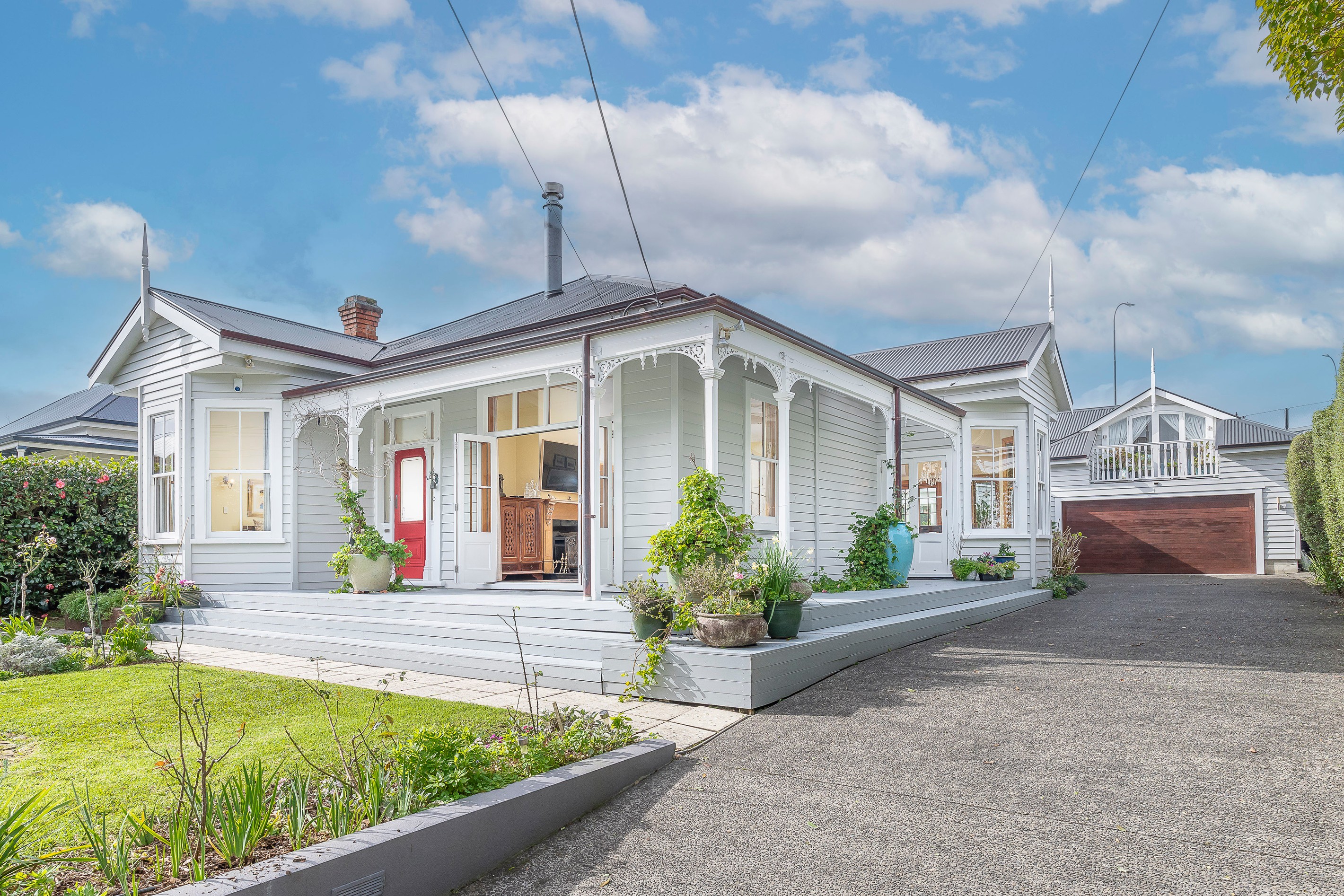7 Queen Street, Northcote Point, North Shore City