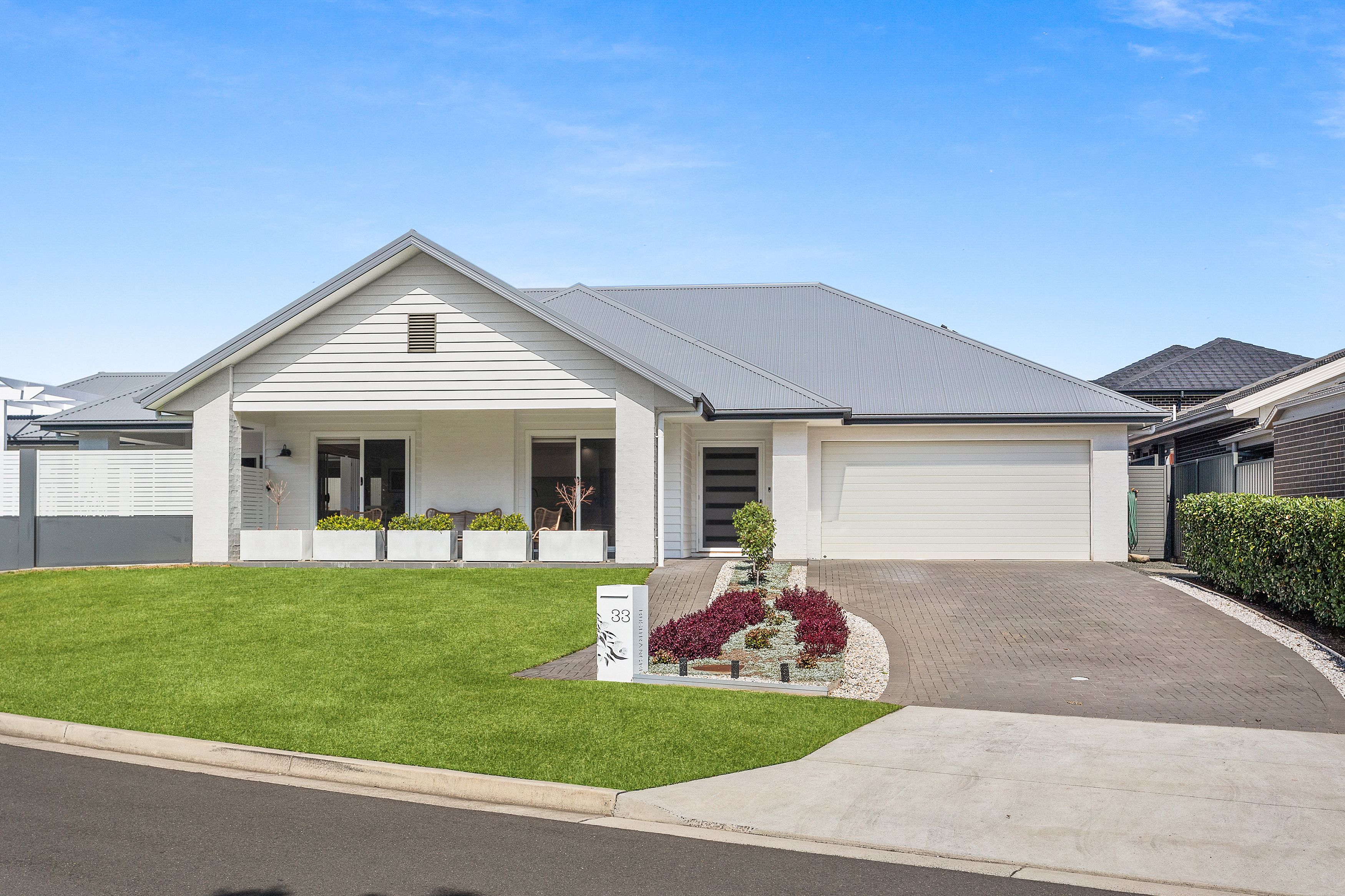 33 Bushranger Parade, Calderwood, NSW 2527 - Sold House - Ray White ...