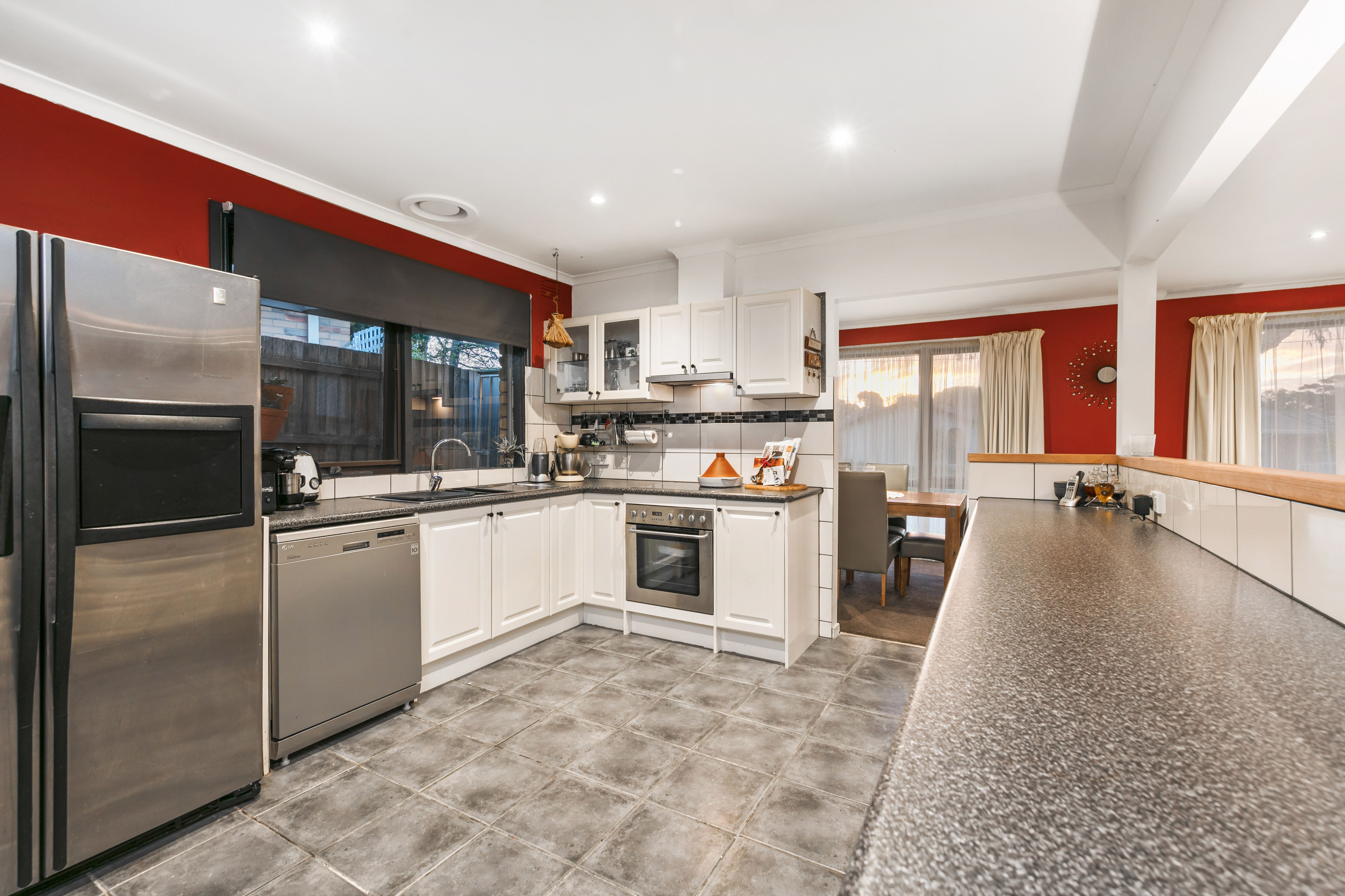 10 Wolsley Avenue, Frankston, VIC 3199