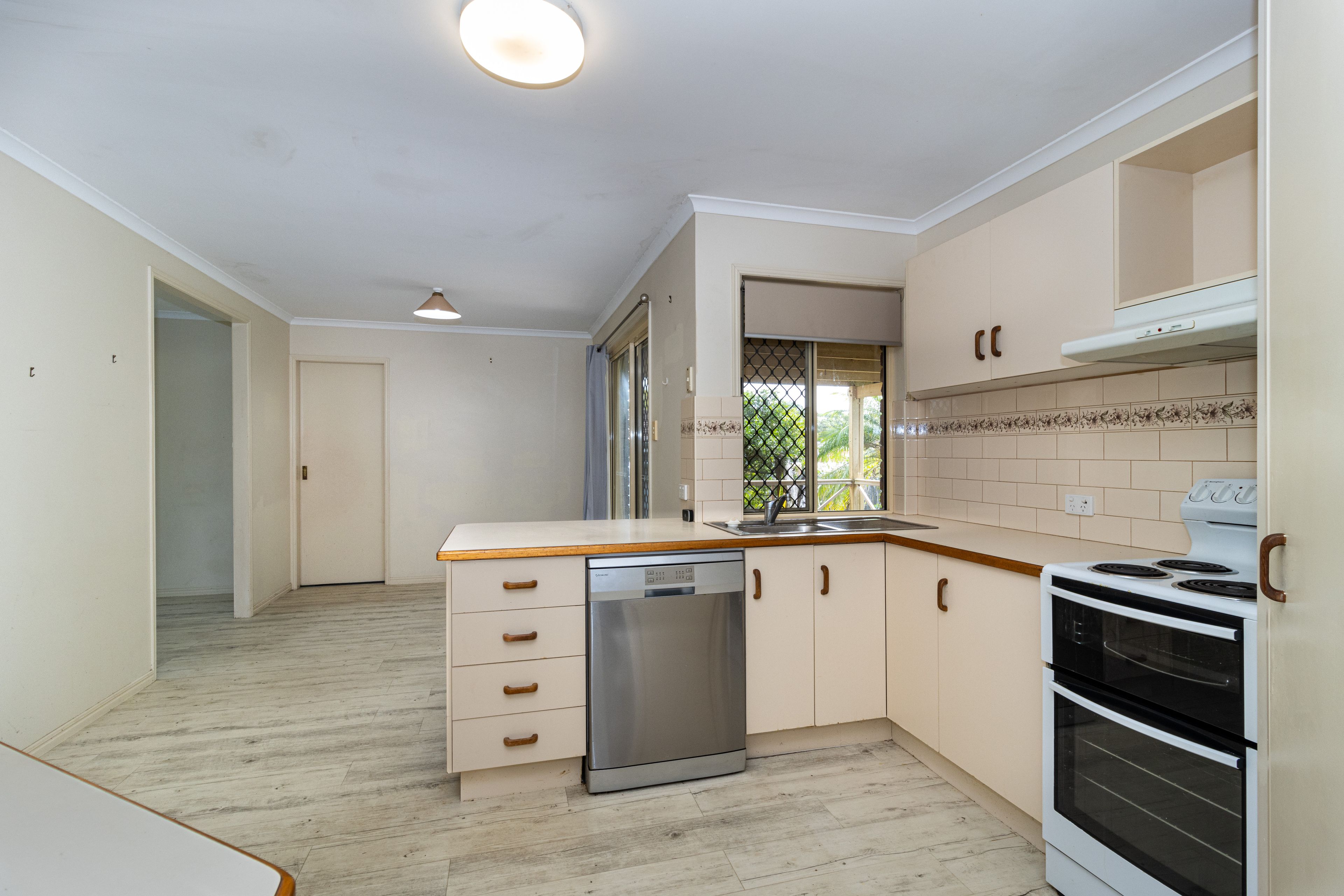 9 Sager Court, Torquay, QLD 4655