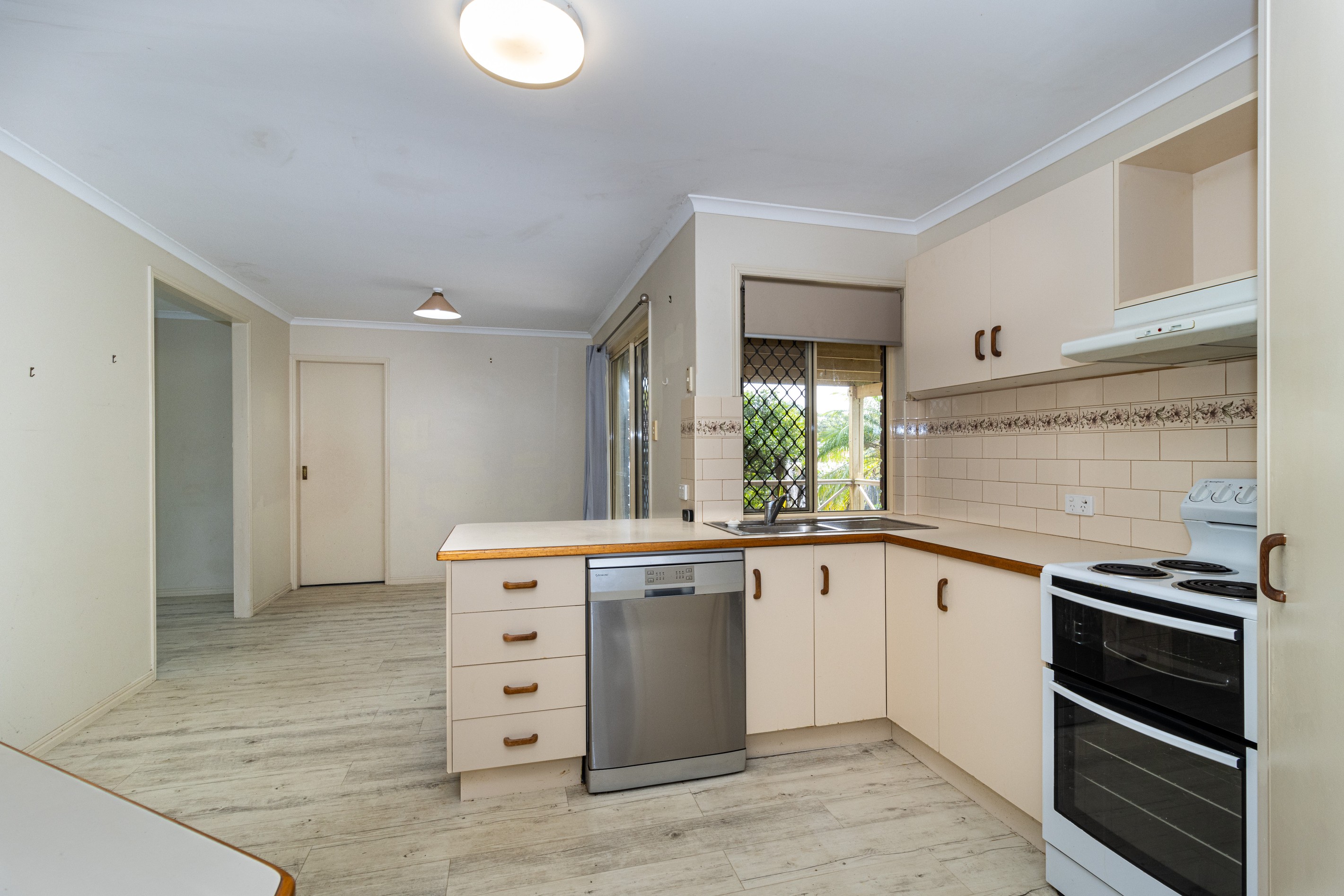 9 Sager Court, Torquay, QLD 4655
