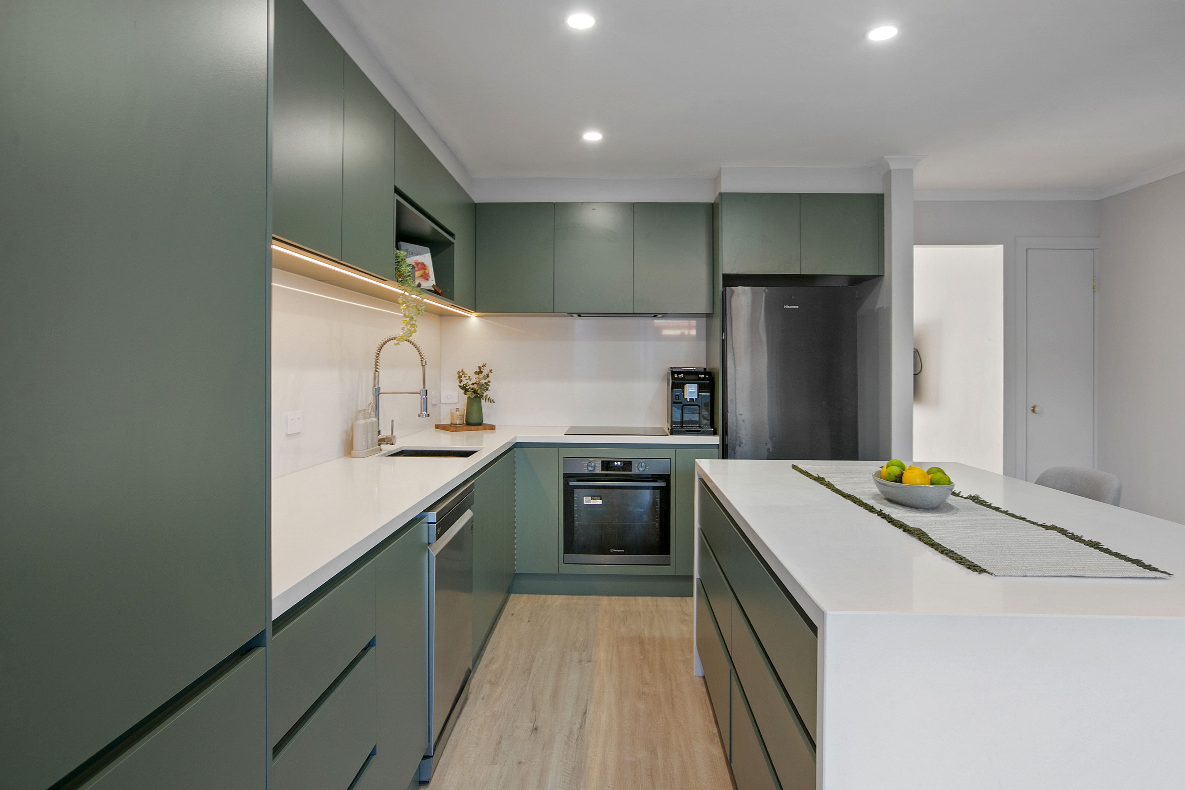 64 Elinda Place — photo 9 of 19