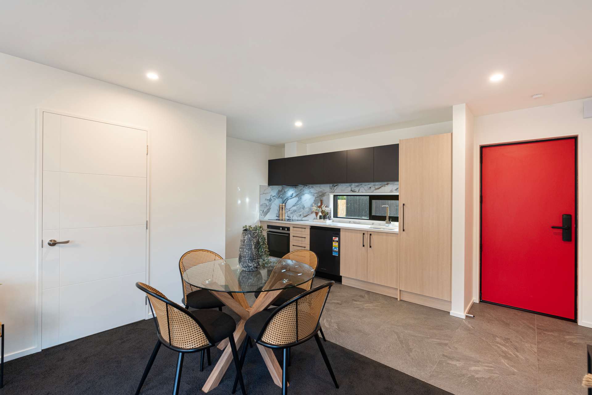 5/490 Cashel Street photo 4