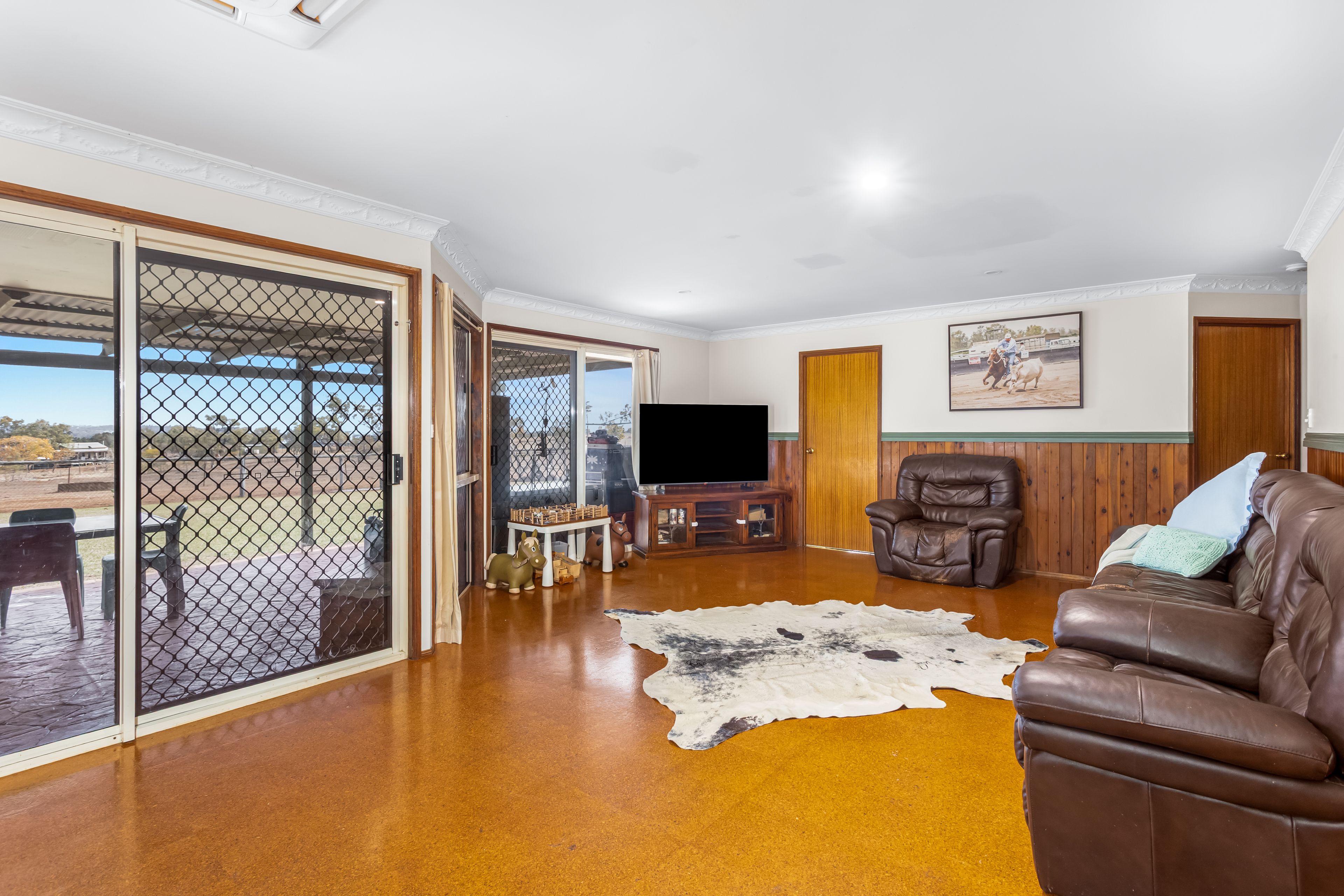 16 Brown Close — photo 4 of 13