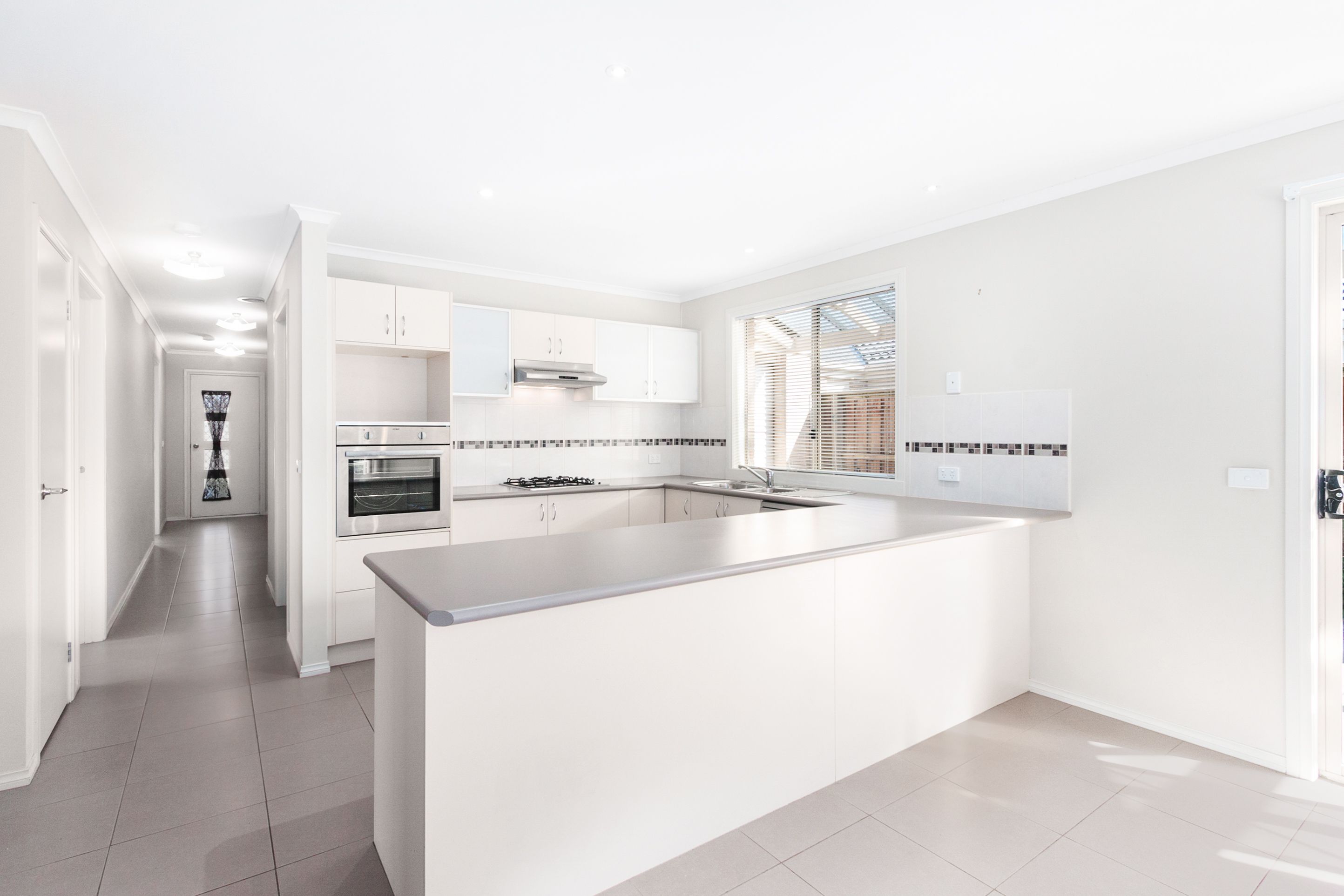 9 Kimberley Grove, Pakenham, VIC 3810