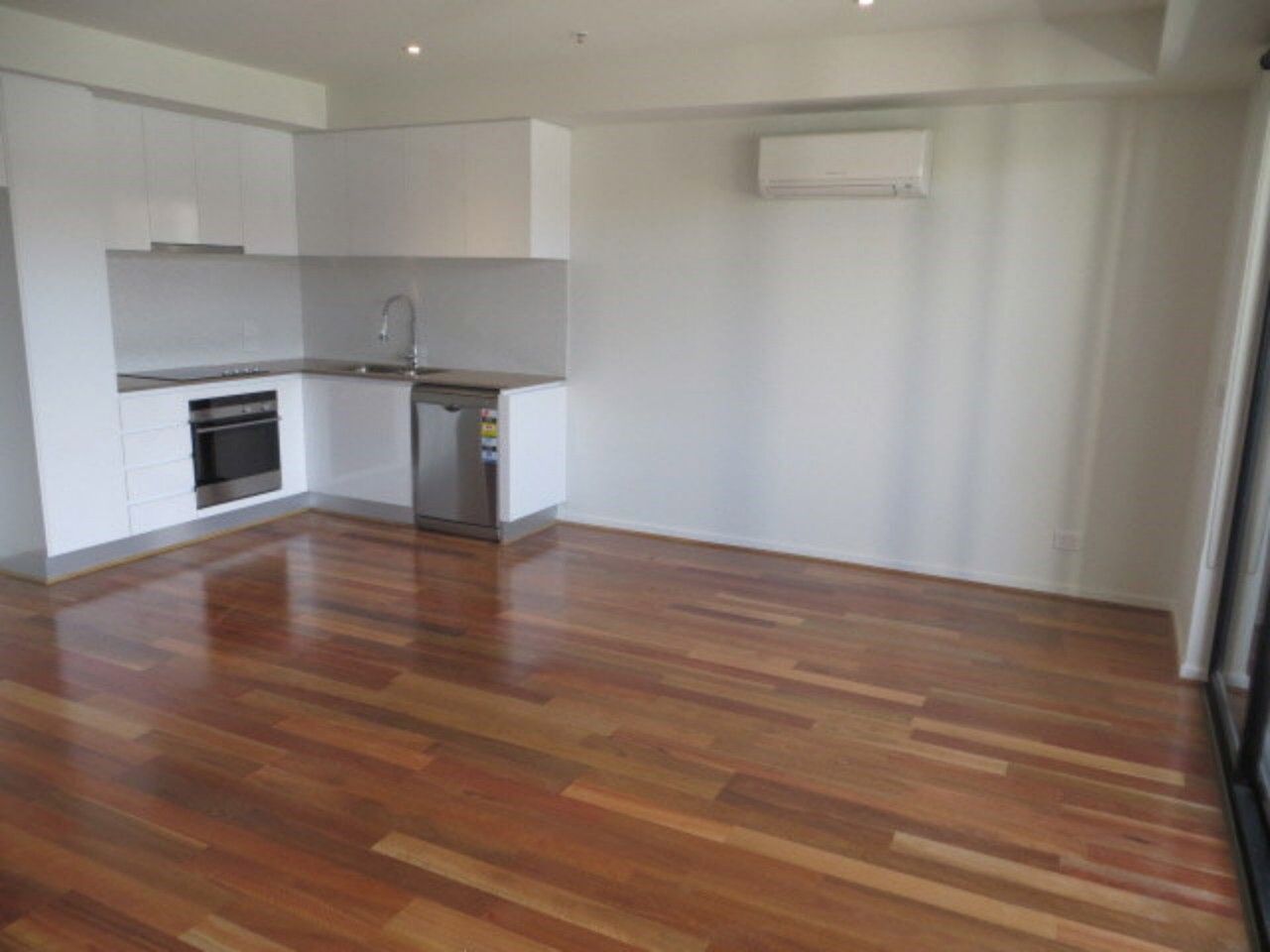 106/29-31 Swindon Road, Hughesdale, VIC 3166