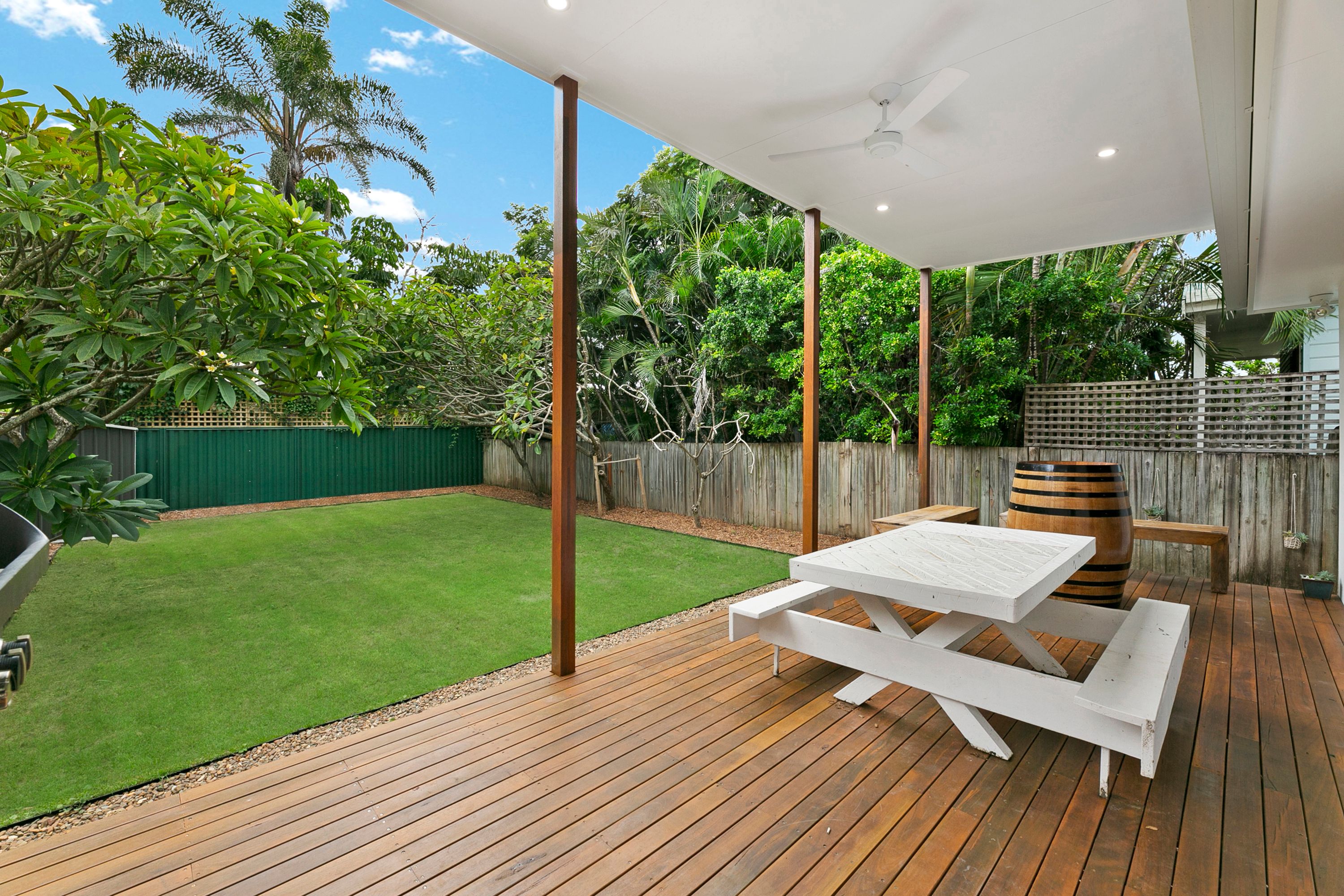 25 Sportsman Avenue, Mermaid Beach QLD 4218