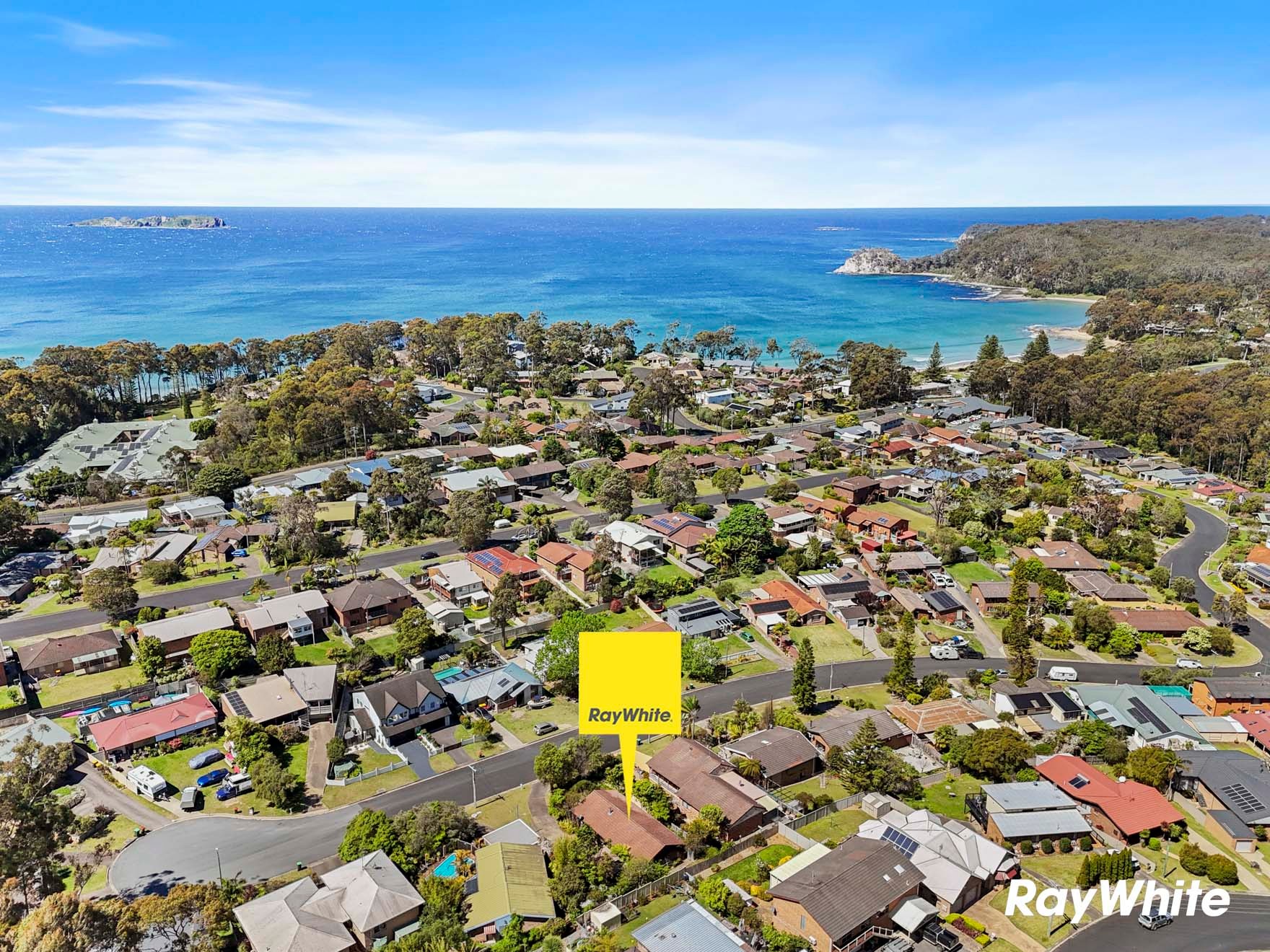 16 Johnson Place, Surf Beach, NSW 2536