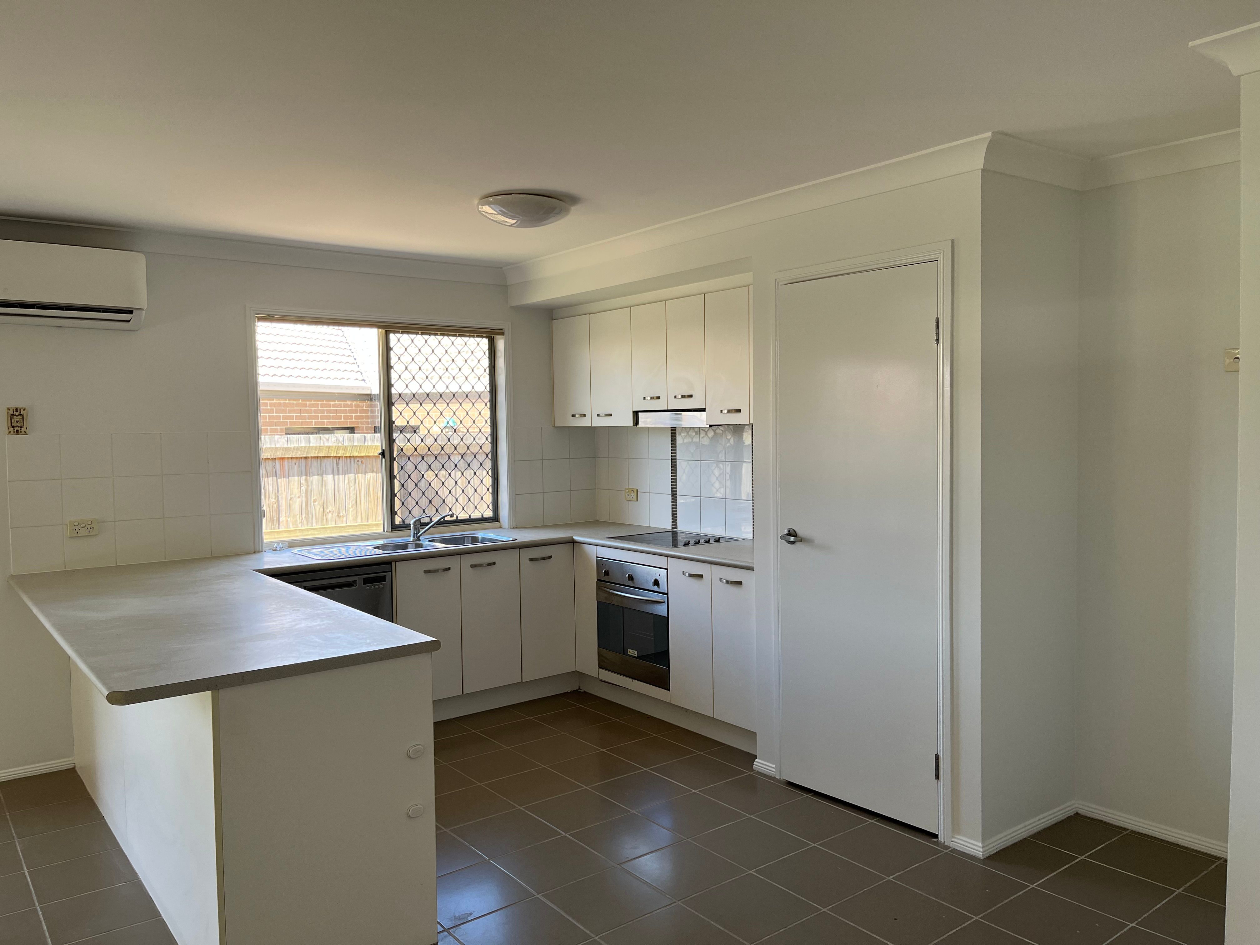 7 Whitlock Drive, Rothwell, QLD 4022