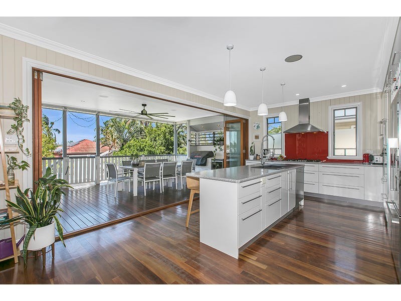 33 Sydney Street, Clayfield, QLD 4011