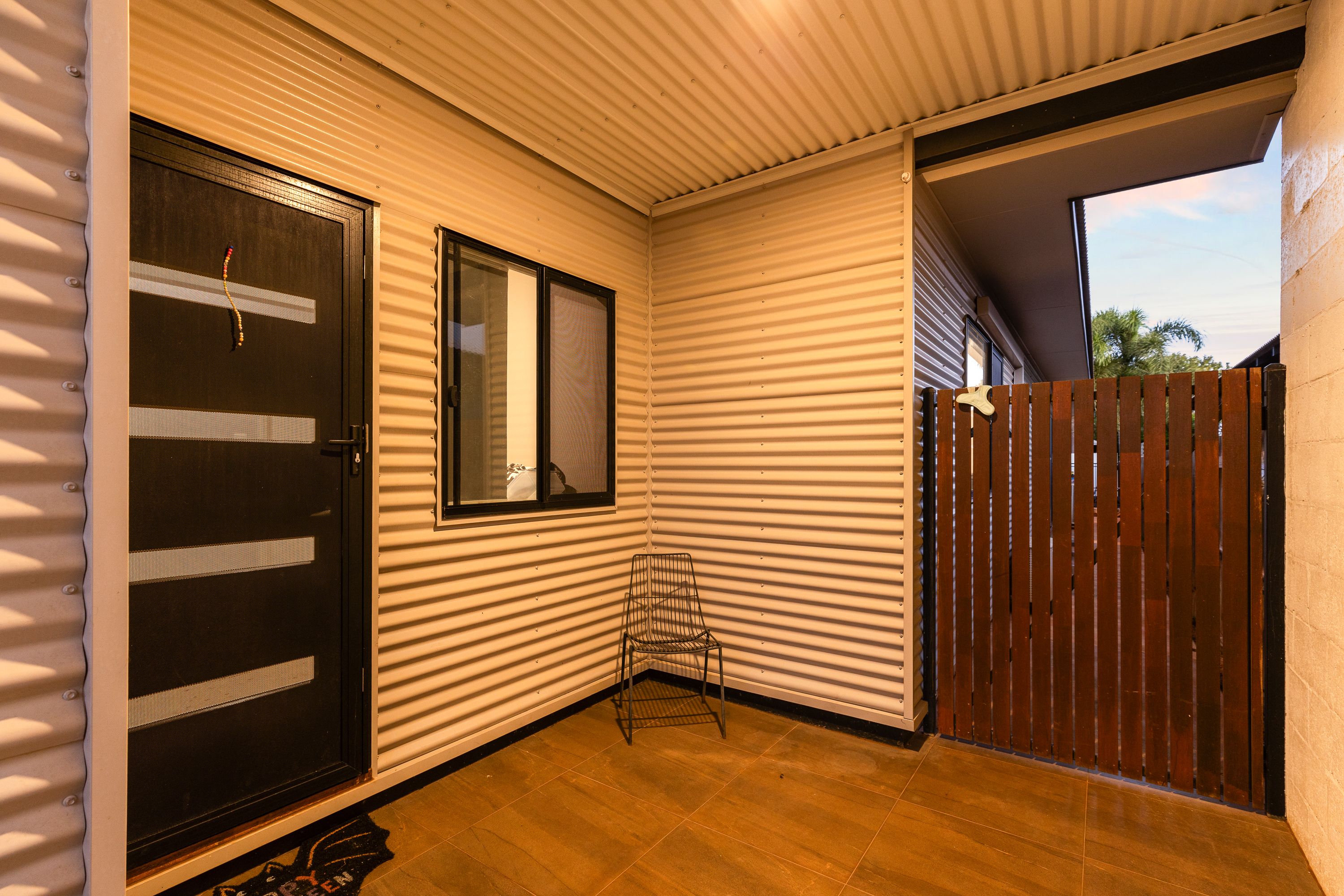 17 Tokumaru Bend — photo 17 of 20