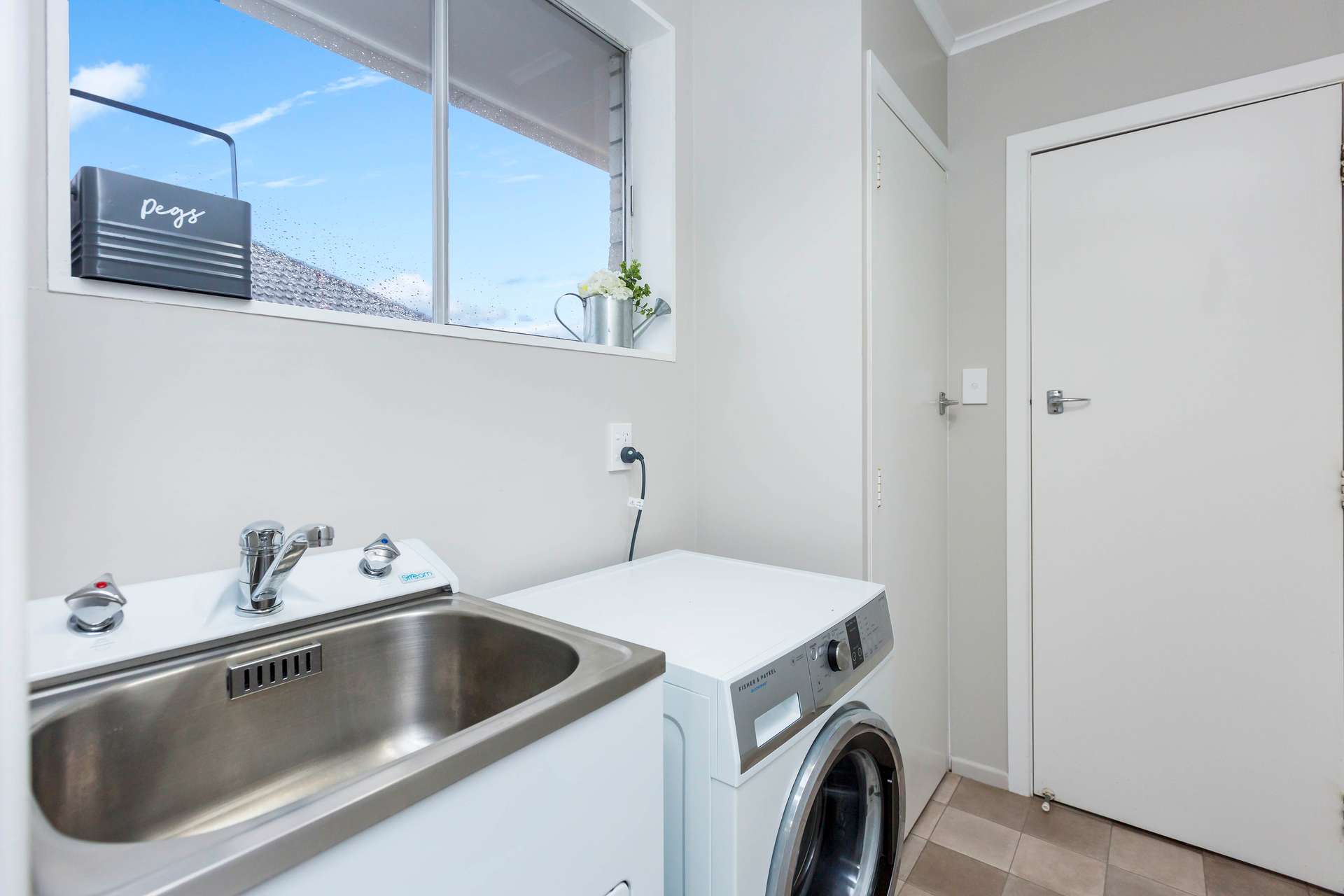 2/39 Palmer Crescent photo 10