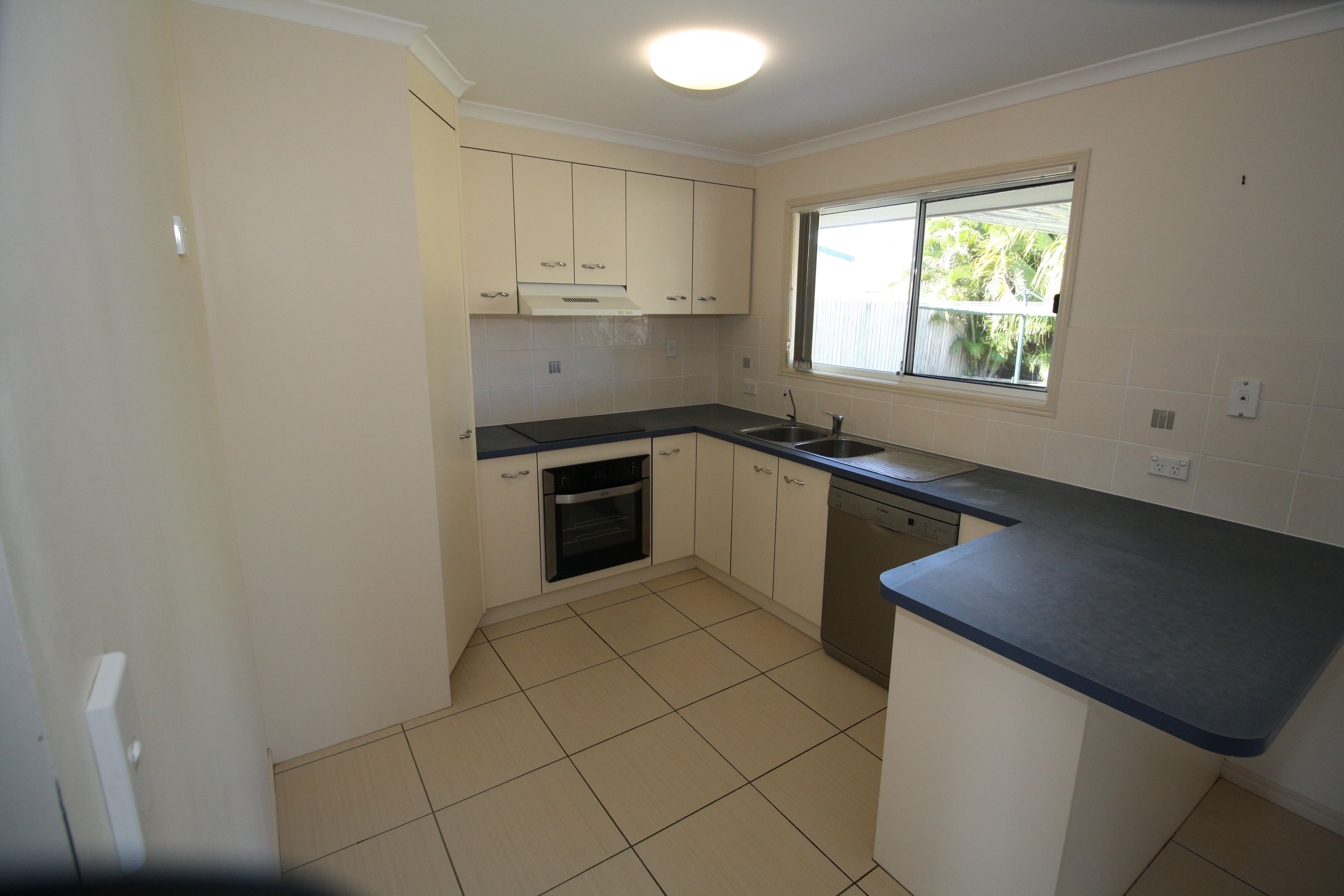 32 Bunya Court, Eli Waters, QLD 4655