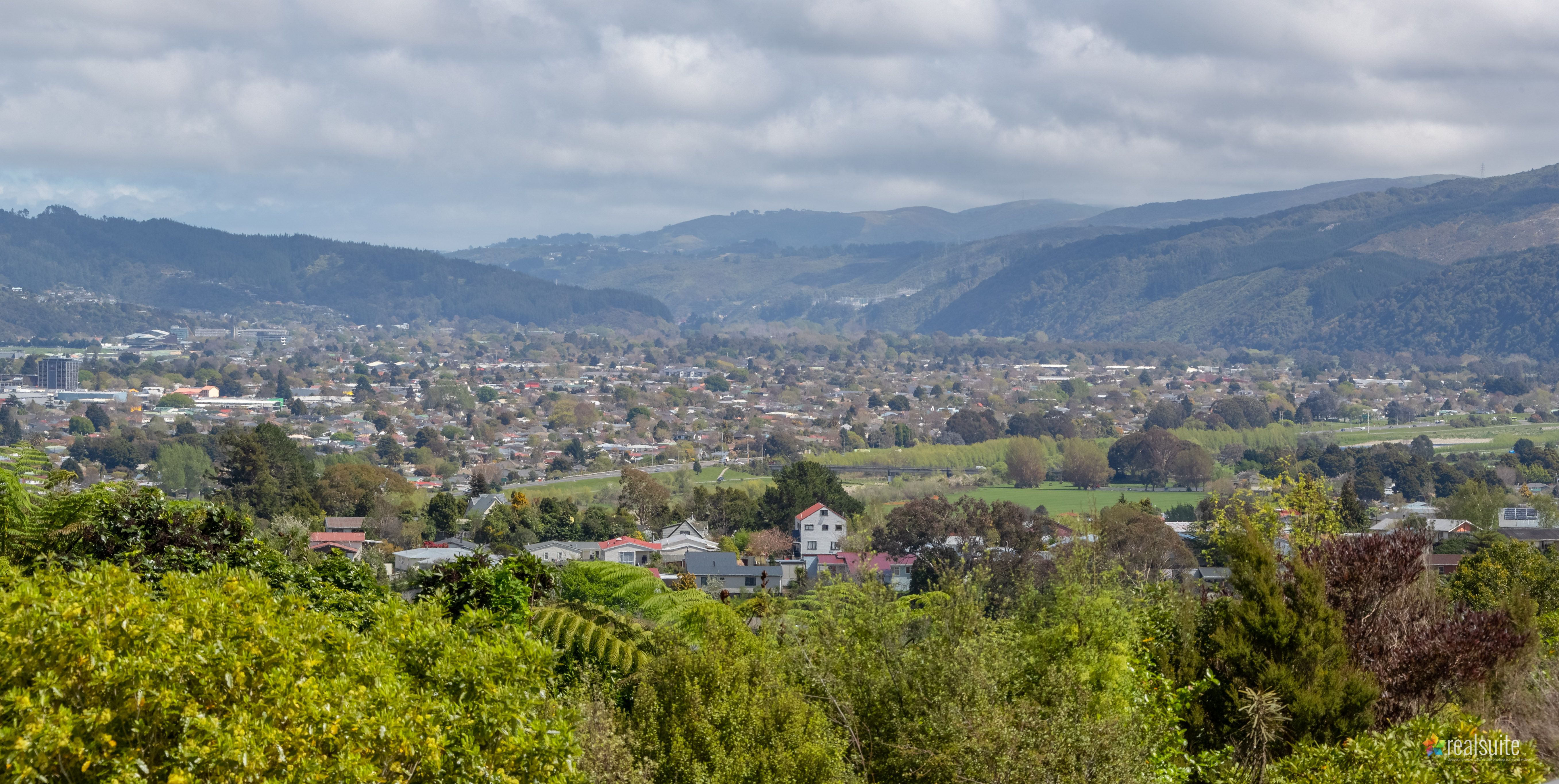 32 Mt Marua Drive, Timberlea, Upper Hutt City