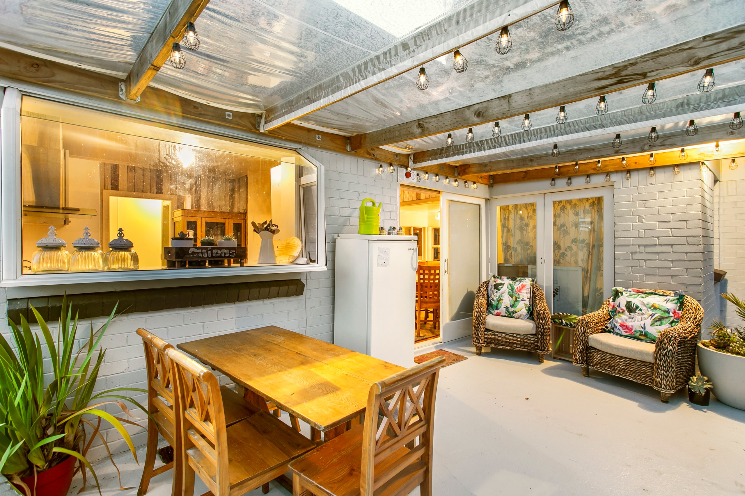 20 Scenic Drive, Hill Park, Manukau City