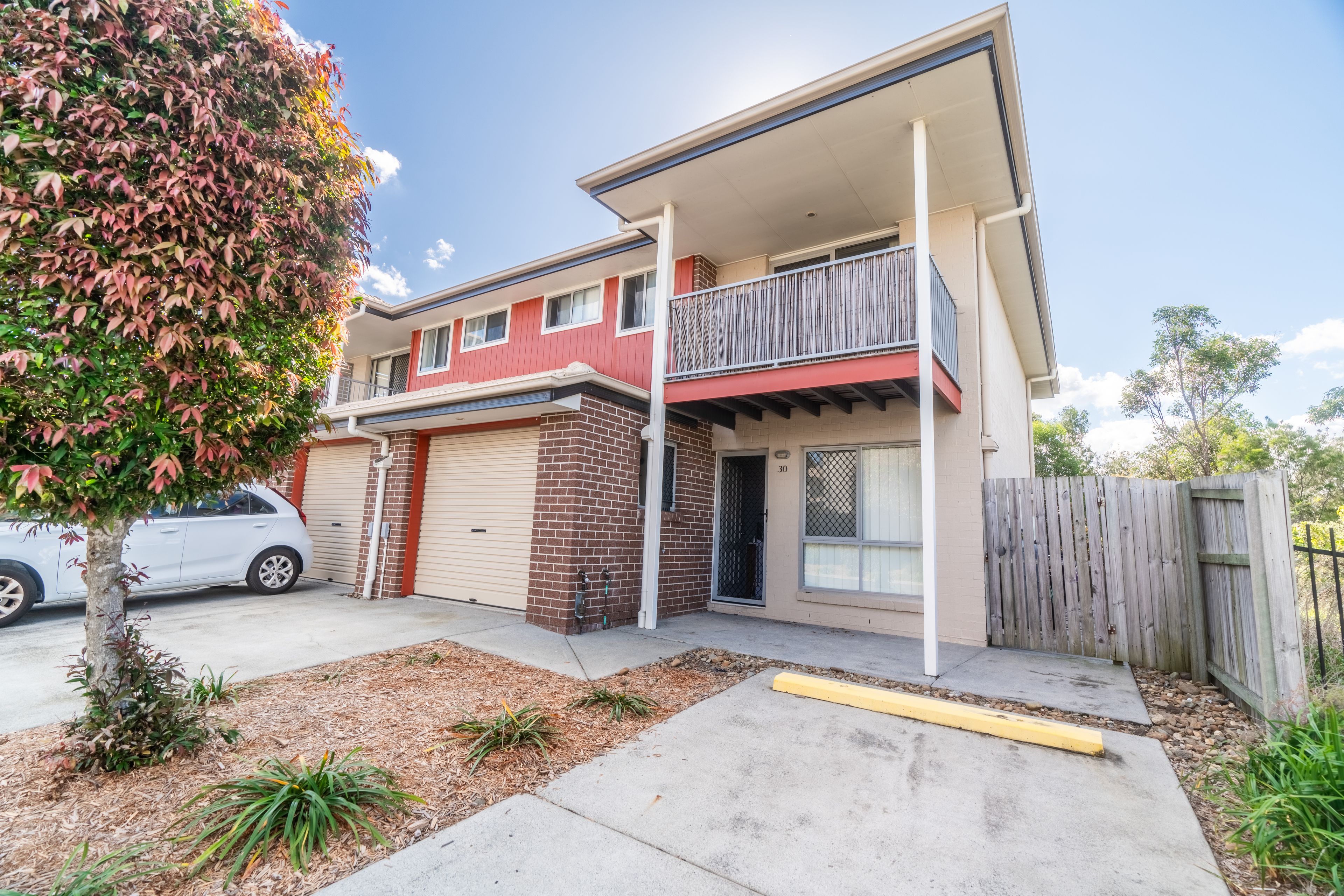 1 Mcauley Parade, Pacific Pines QLD 4211