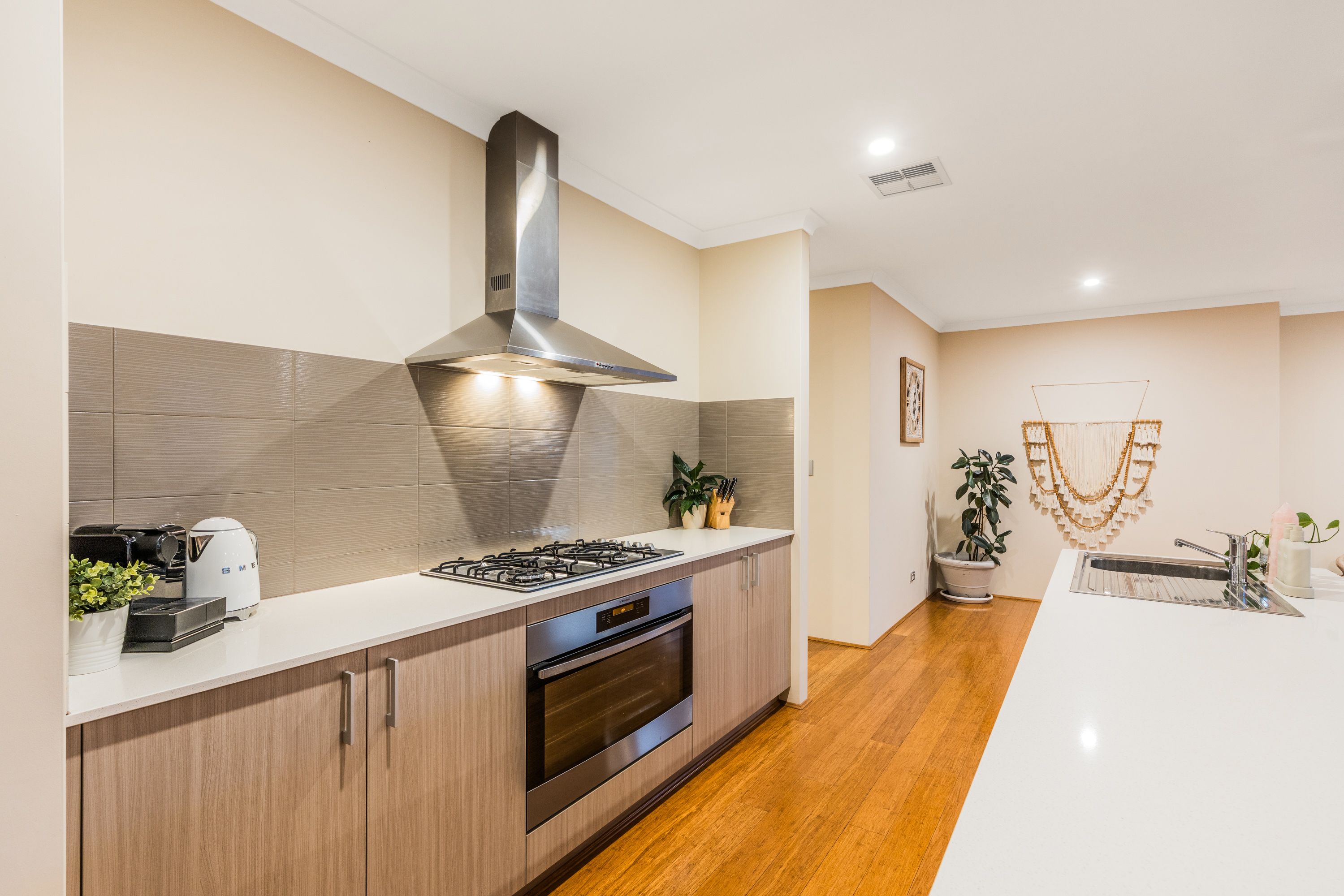 4 Koojan Street — photo 14 of 30